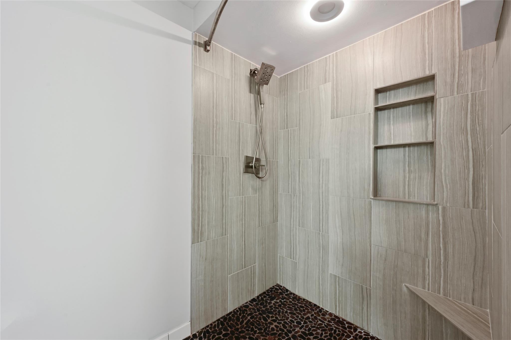 800 Brazos St # 1111, Austin, TX 78701