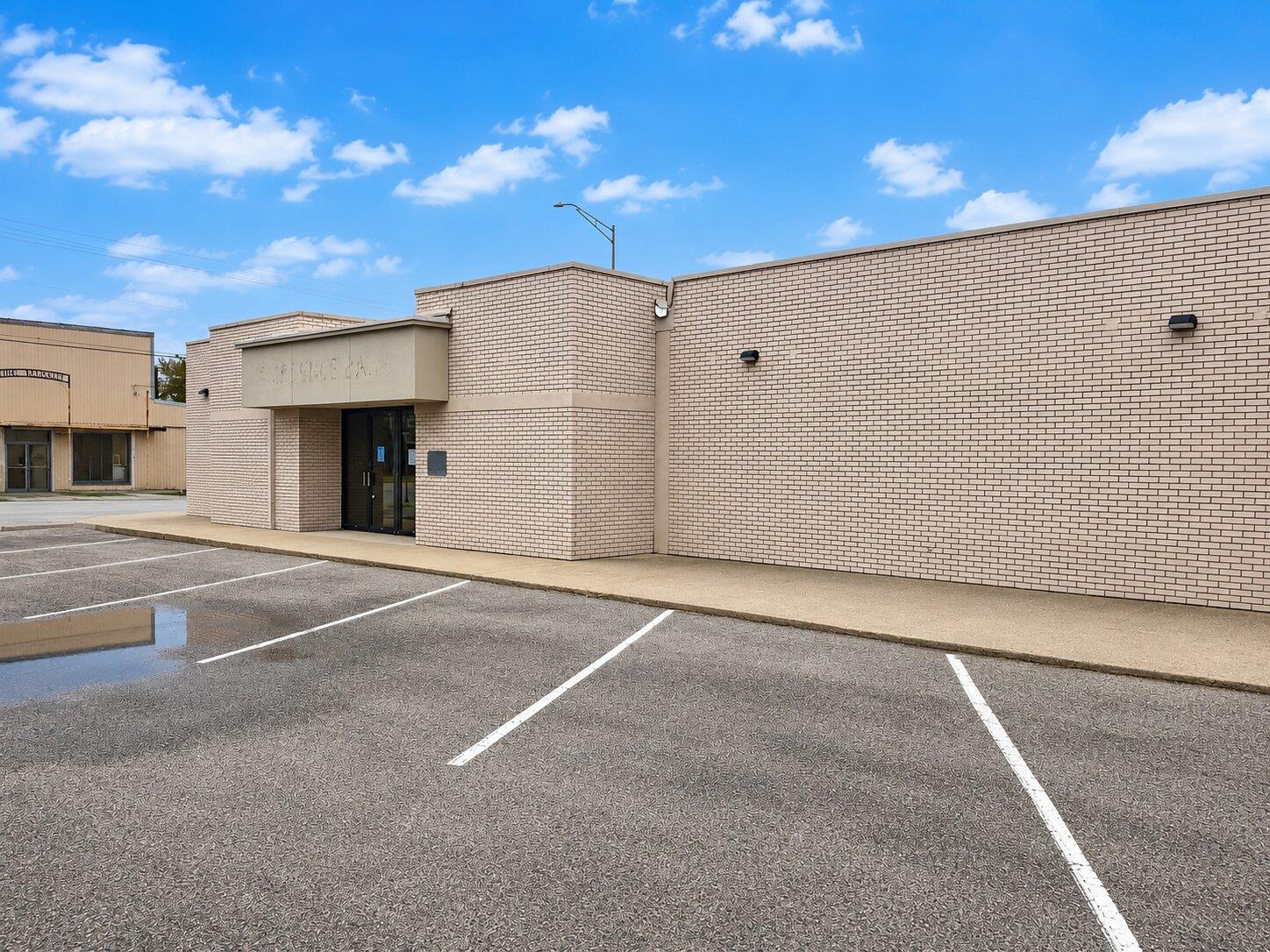 101 N 4TH St, Lometa, TX 76853