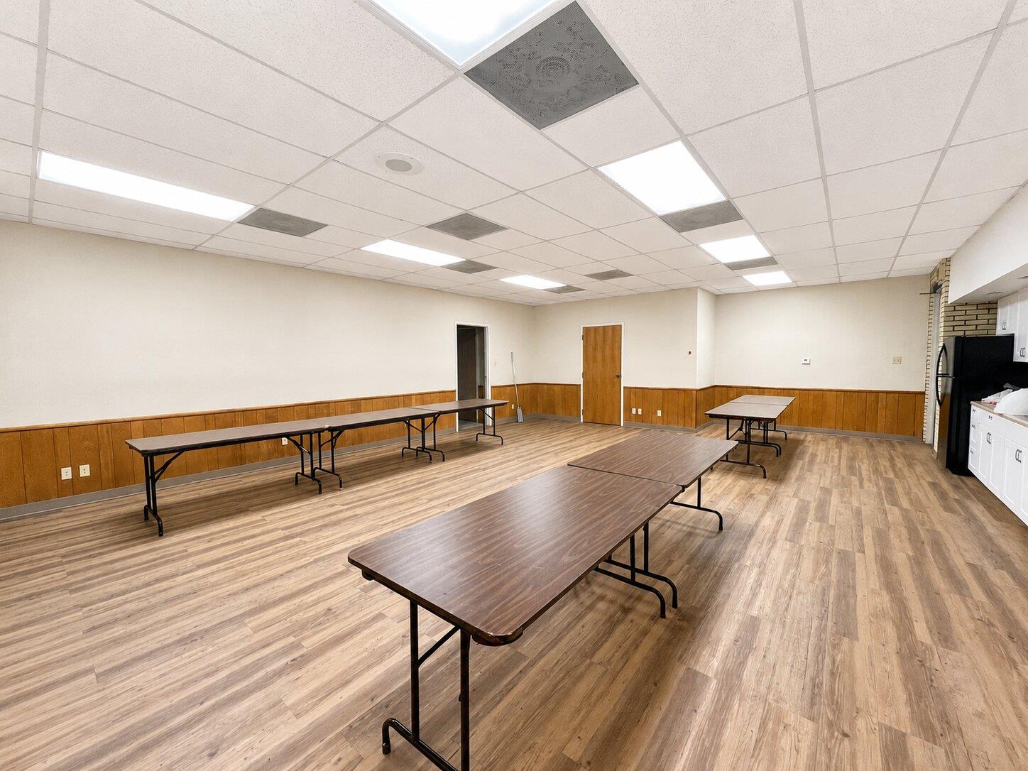 101 N 4TH St, Lometa, TX 76853