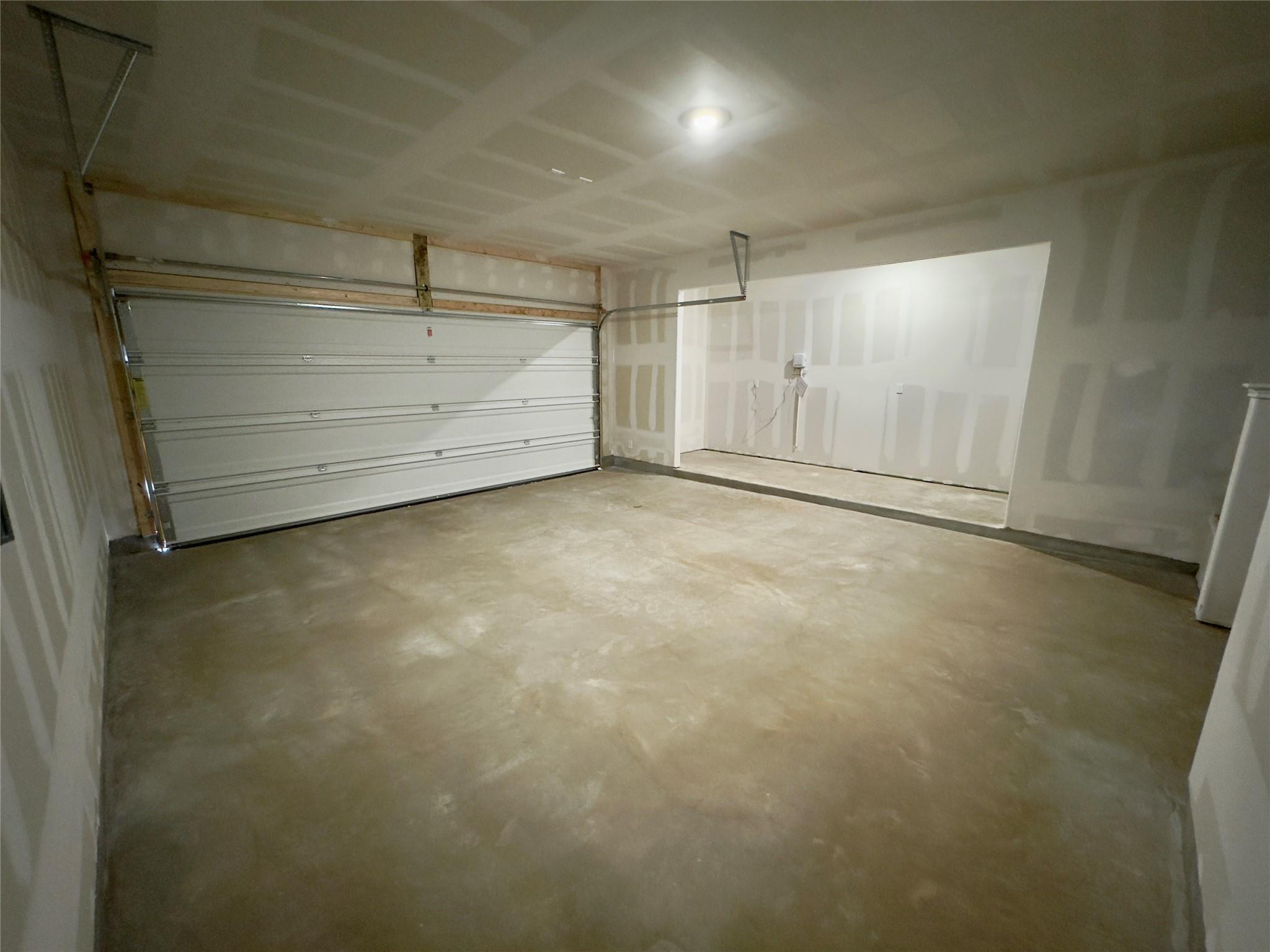230 Milliner Loop, Hutto, TX 78634
