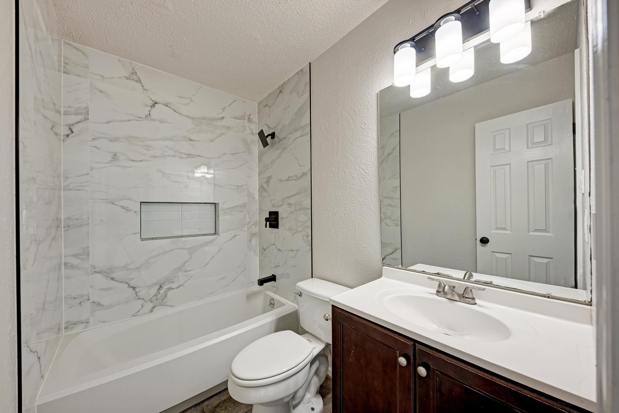 12108 CARNFORTH Dr, Austin, TX 78753