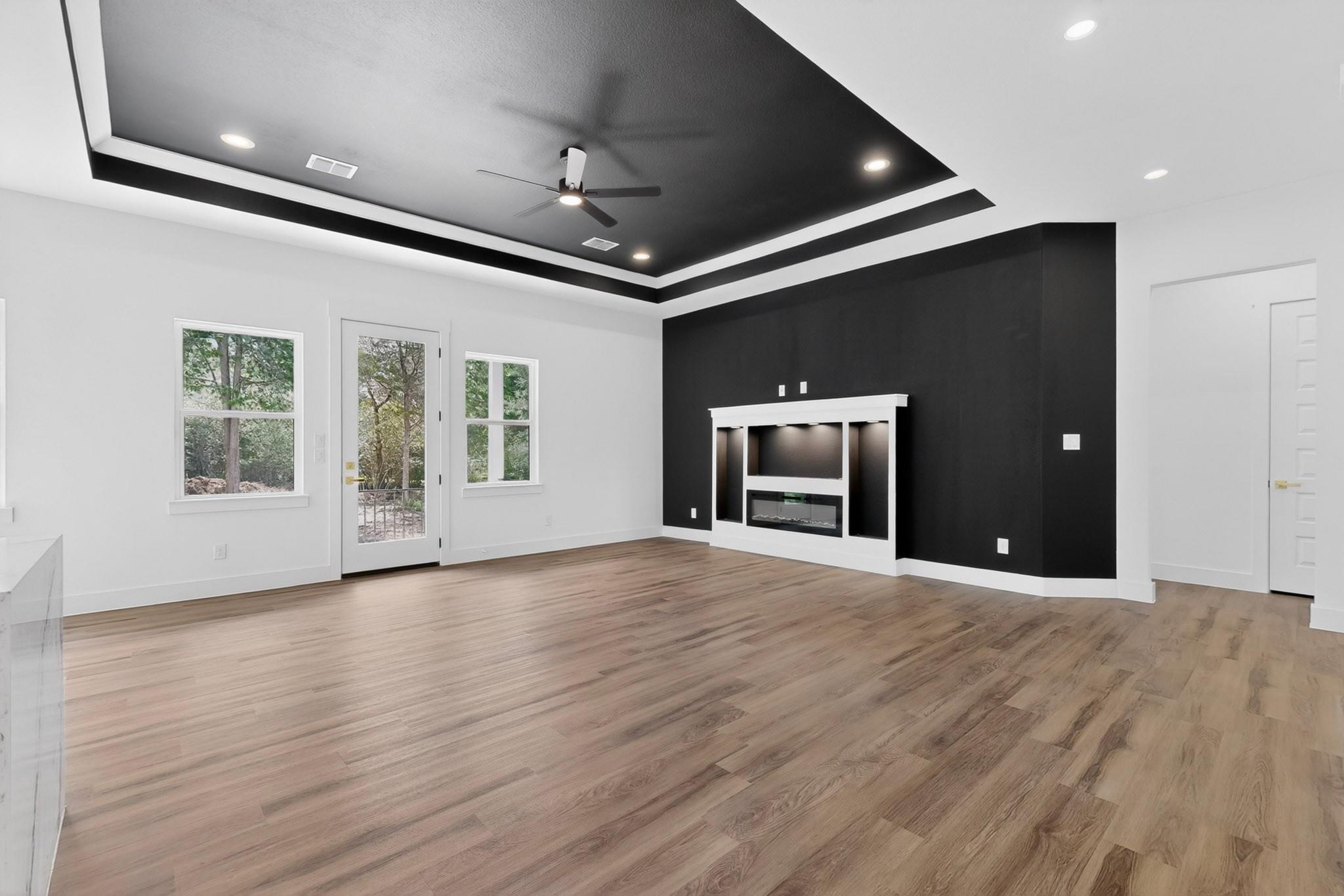 137 N Pohakea Dr, Bastrop, TX 78602