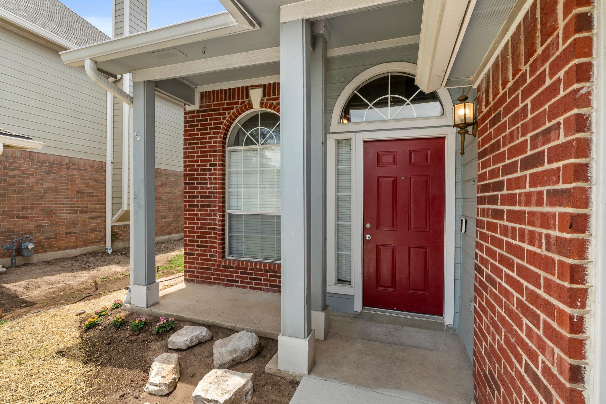 1908 Windy Park Dr, Round Rock, TX 78664