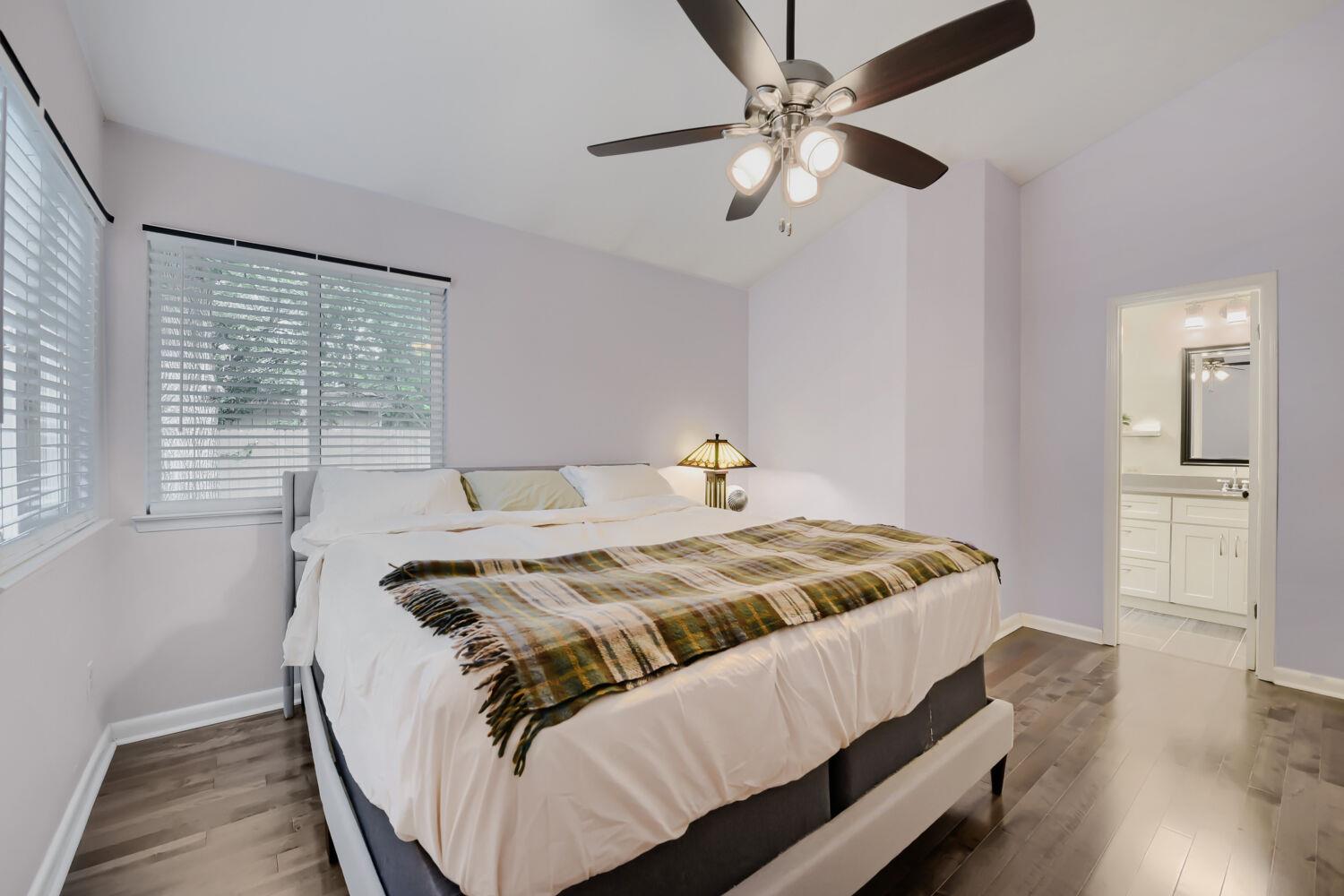 8804 United Kingdom Dr, Austin, TX 78748