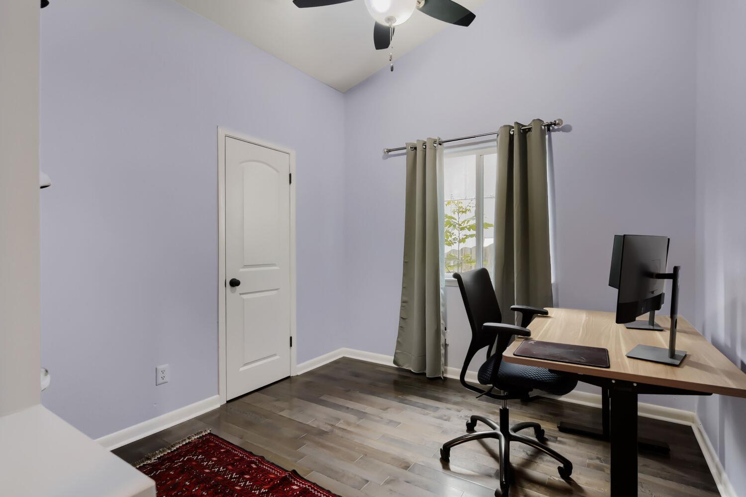 8804 United Kingdom Dr, Austin, TX 78748