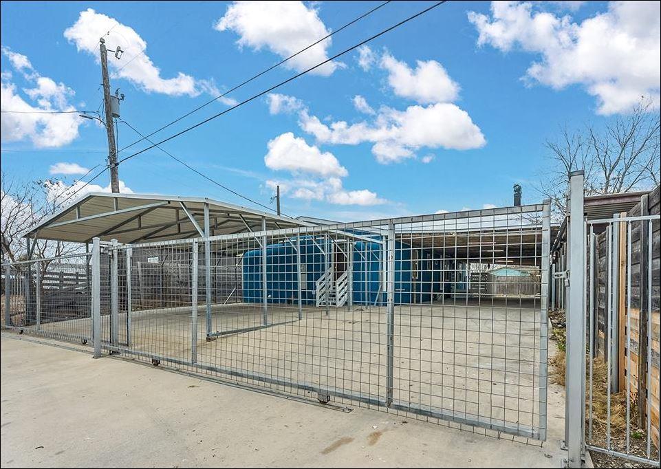 652 Stag Horn Pass, Kyle, TX 78640