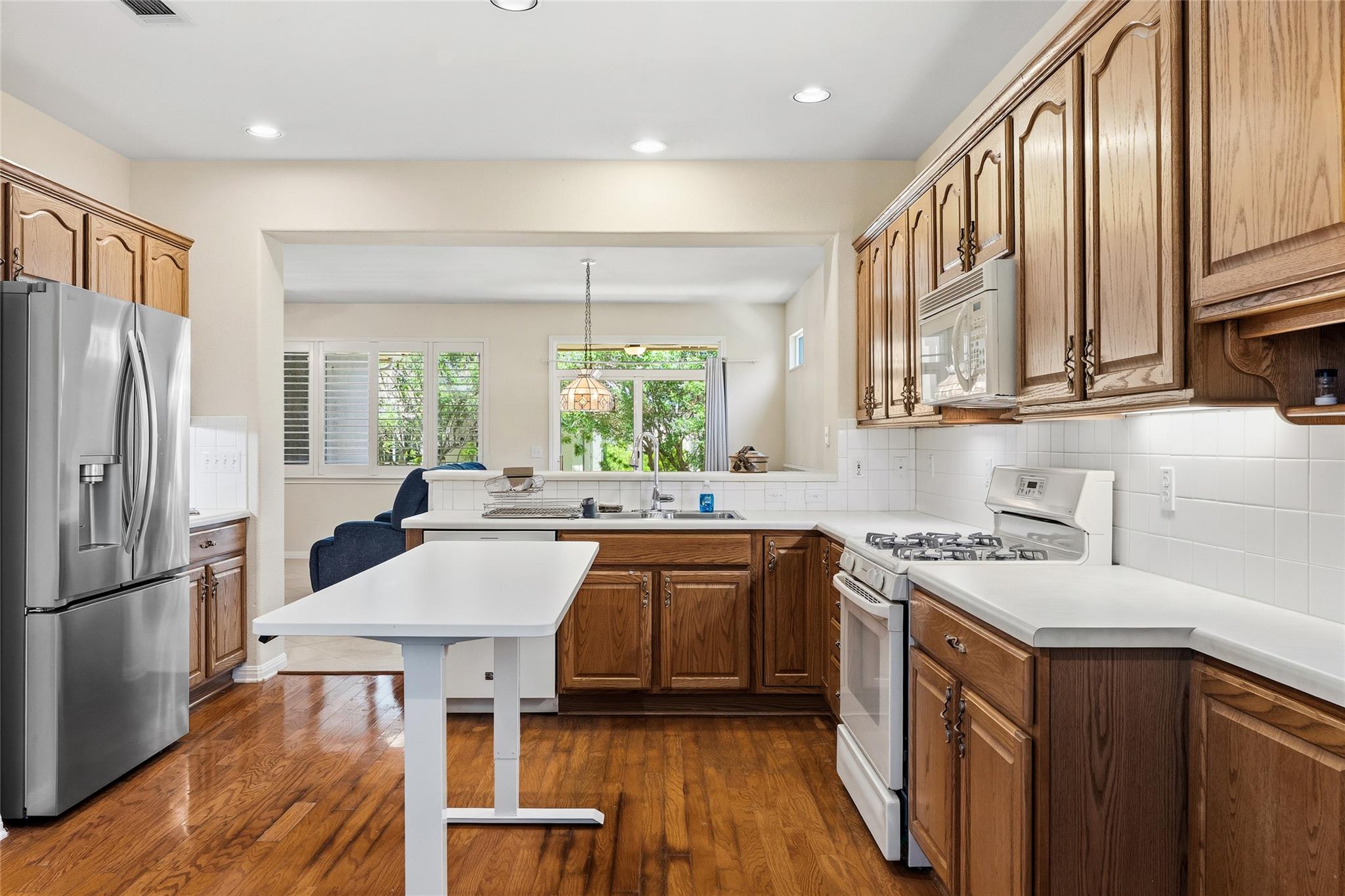 403 Dove Hollow Trl, Georgetown, TX 78633