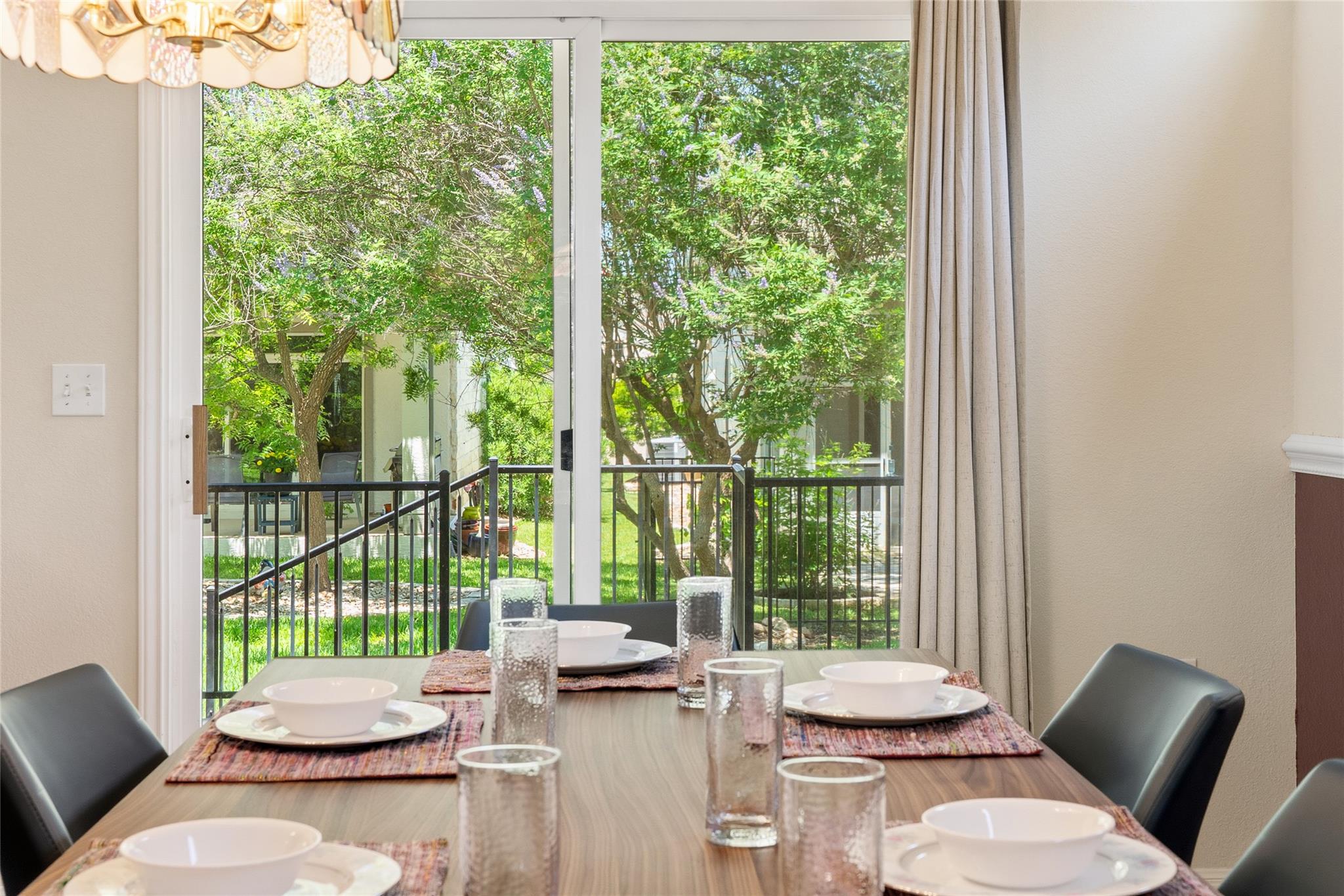 403 Dove Hollow Trl, Georgetown, TX 78633