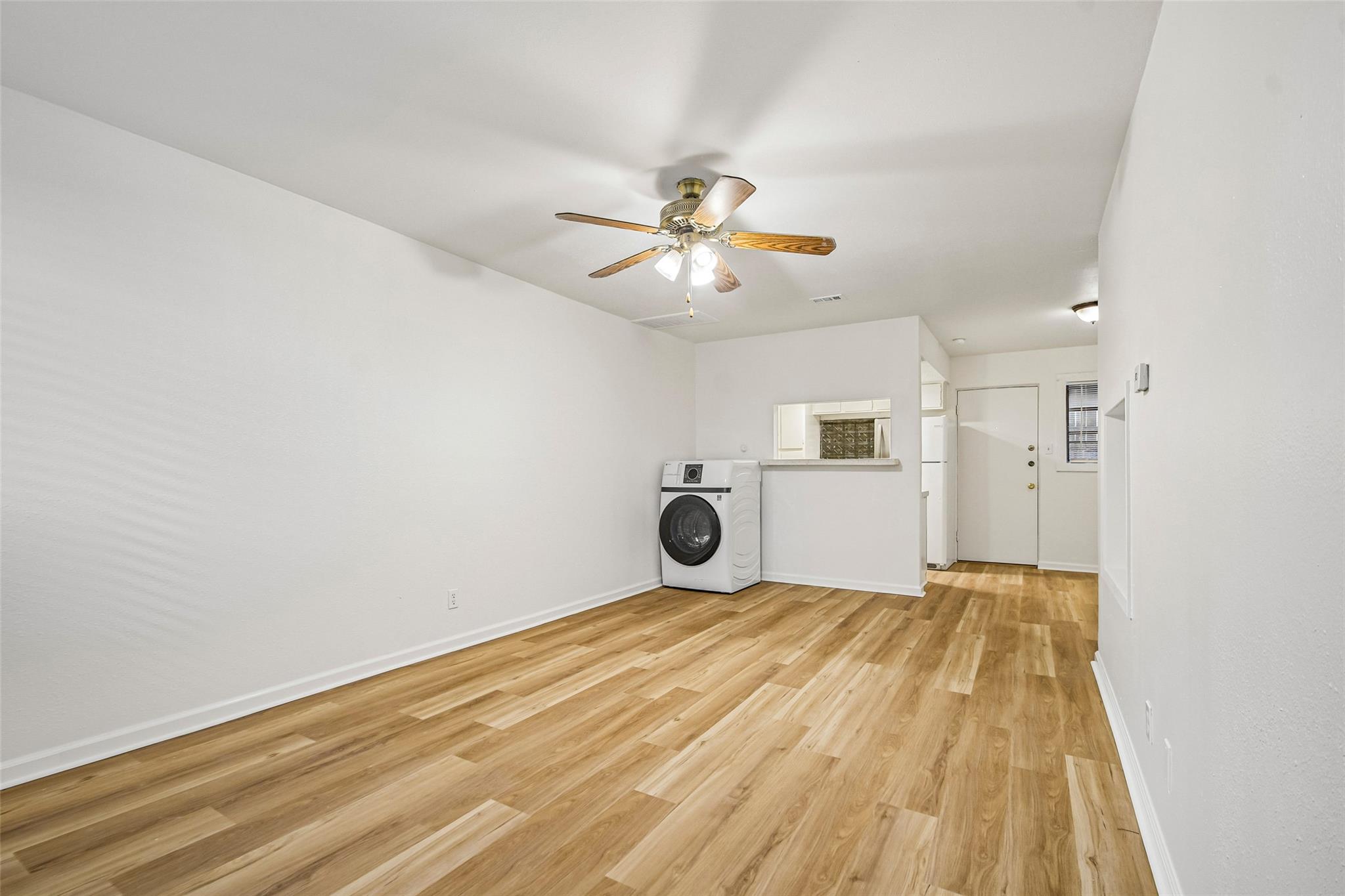 2413 Leon St # 104, Austin, TX 78705