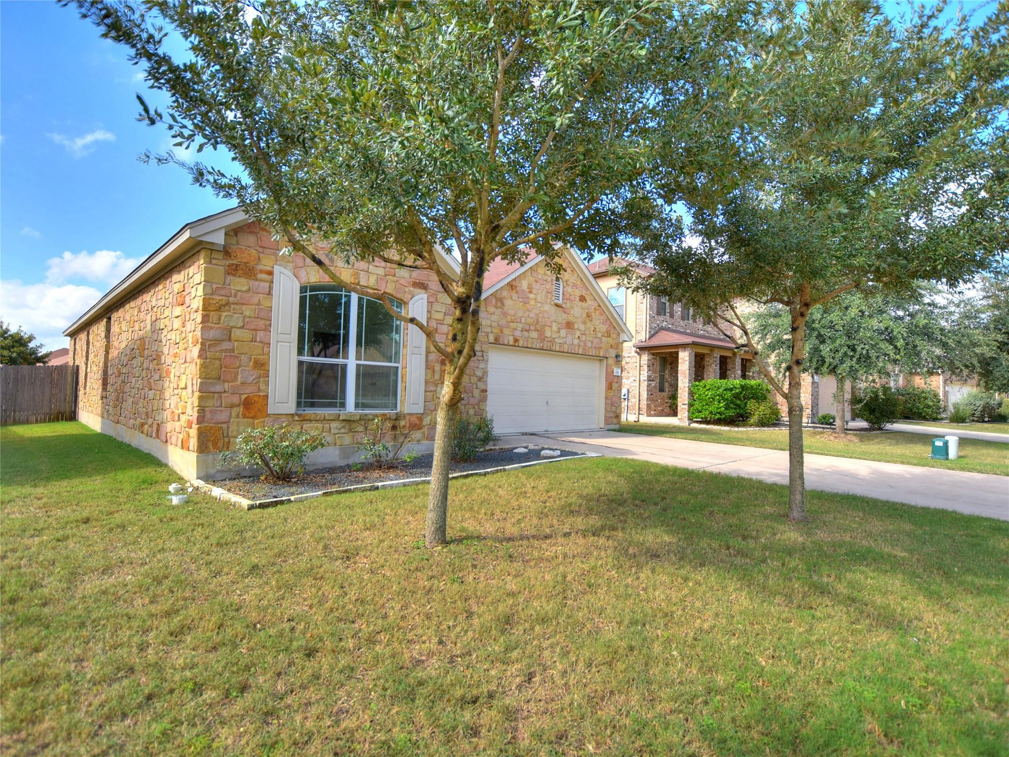 2717 Claremont Ct, Round Rock, TX 78665
