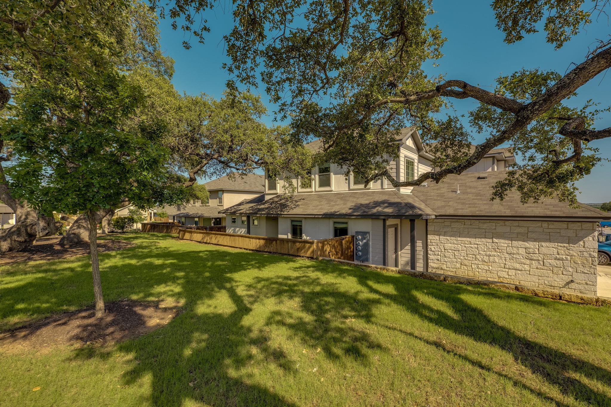 619 Parkline Dr, Georgetown, TX 78626