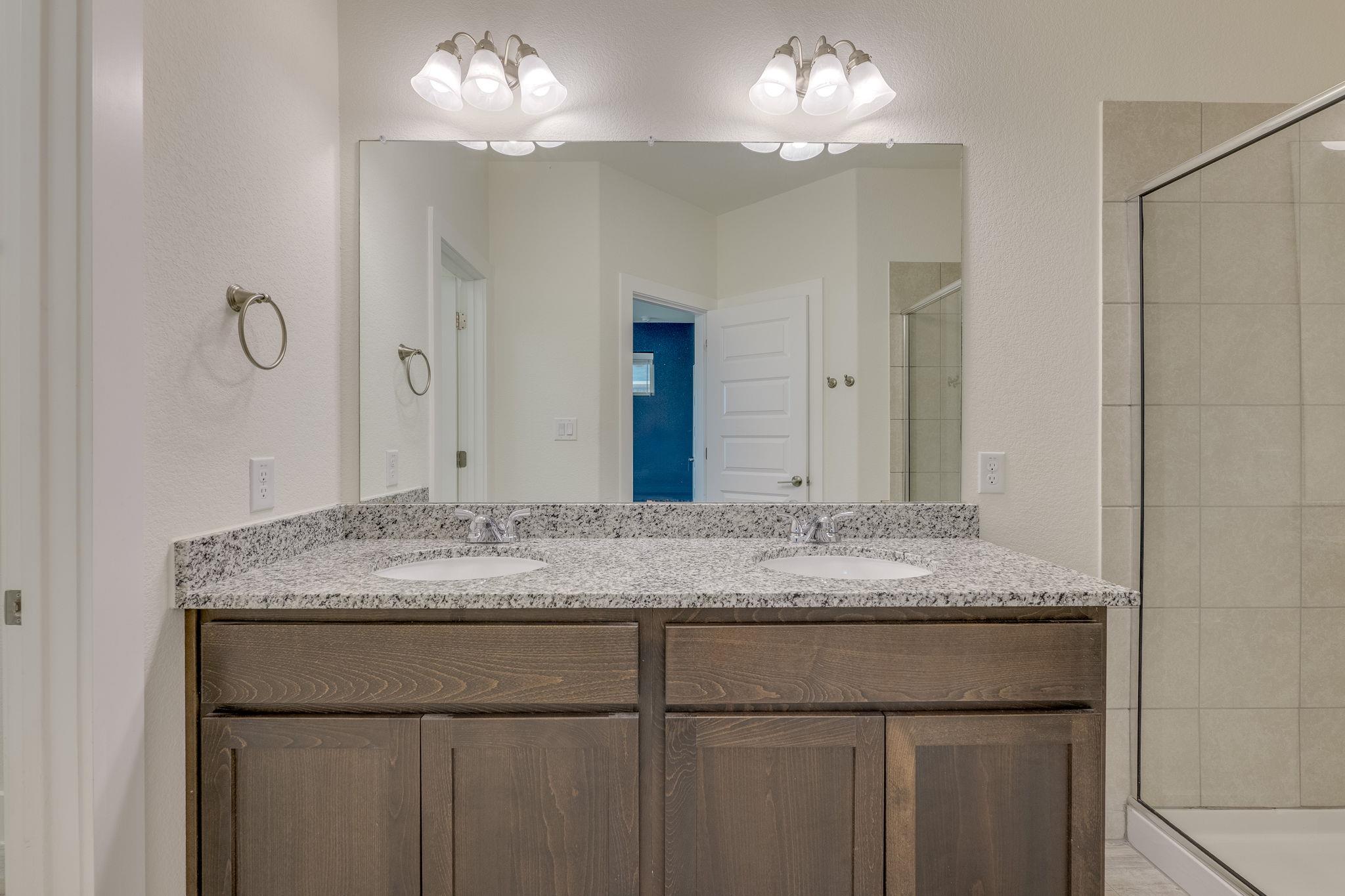619 Parkline Dr, Georgetown, TX 78626