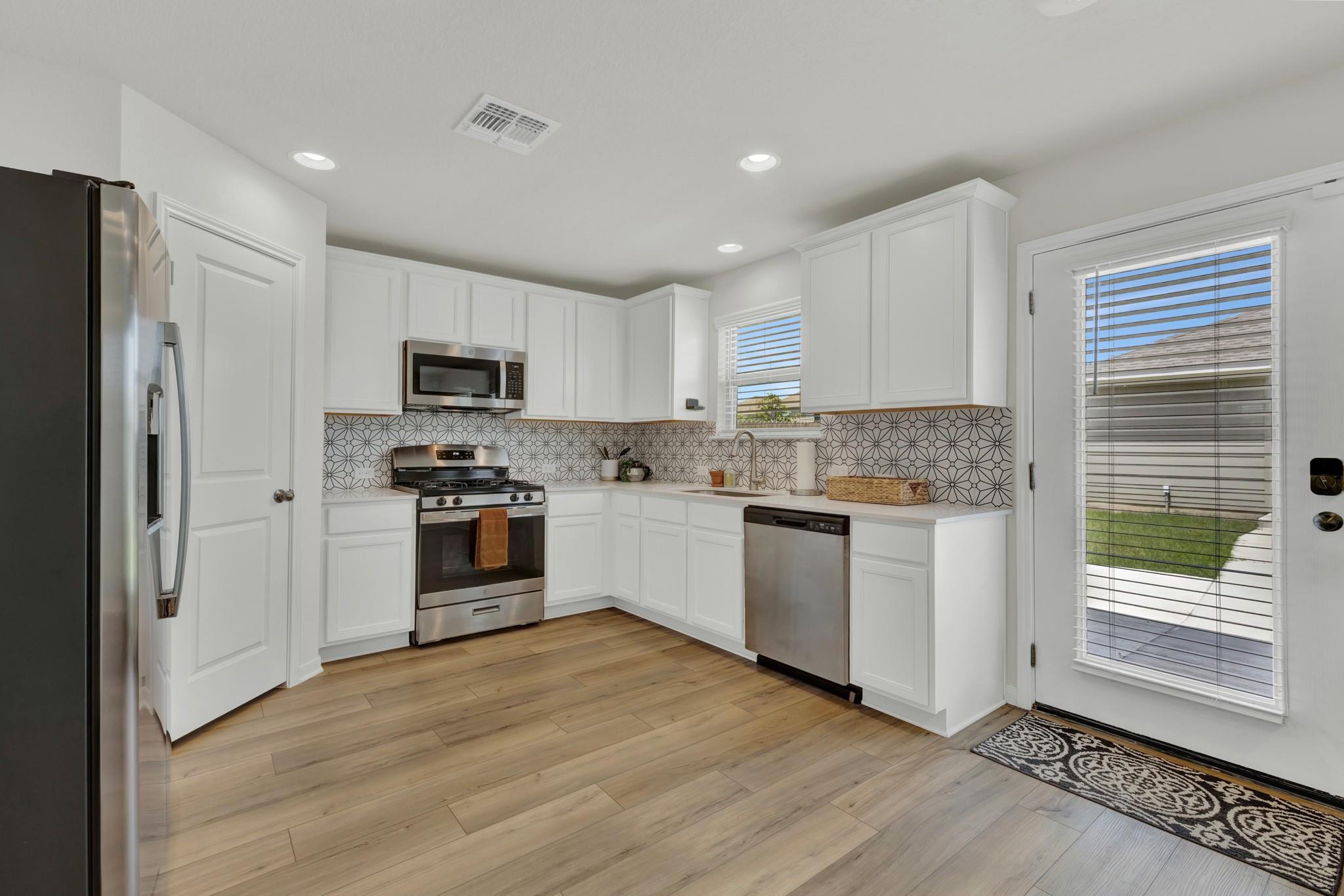 360 Witchhazel Way, San Marcos, TX 78666