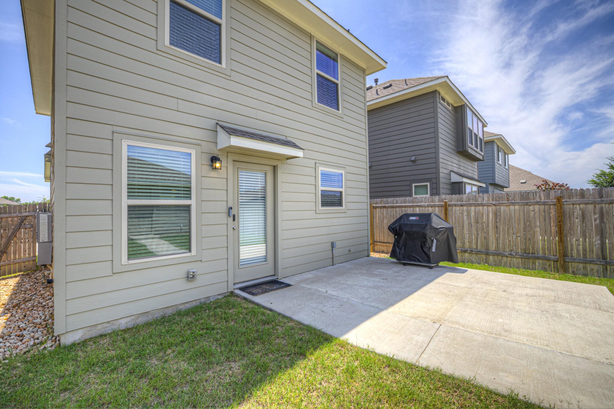 360 Witchhazel Way, San Marcos, TX 78666