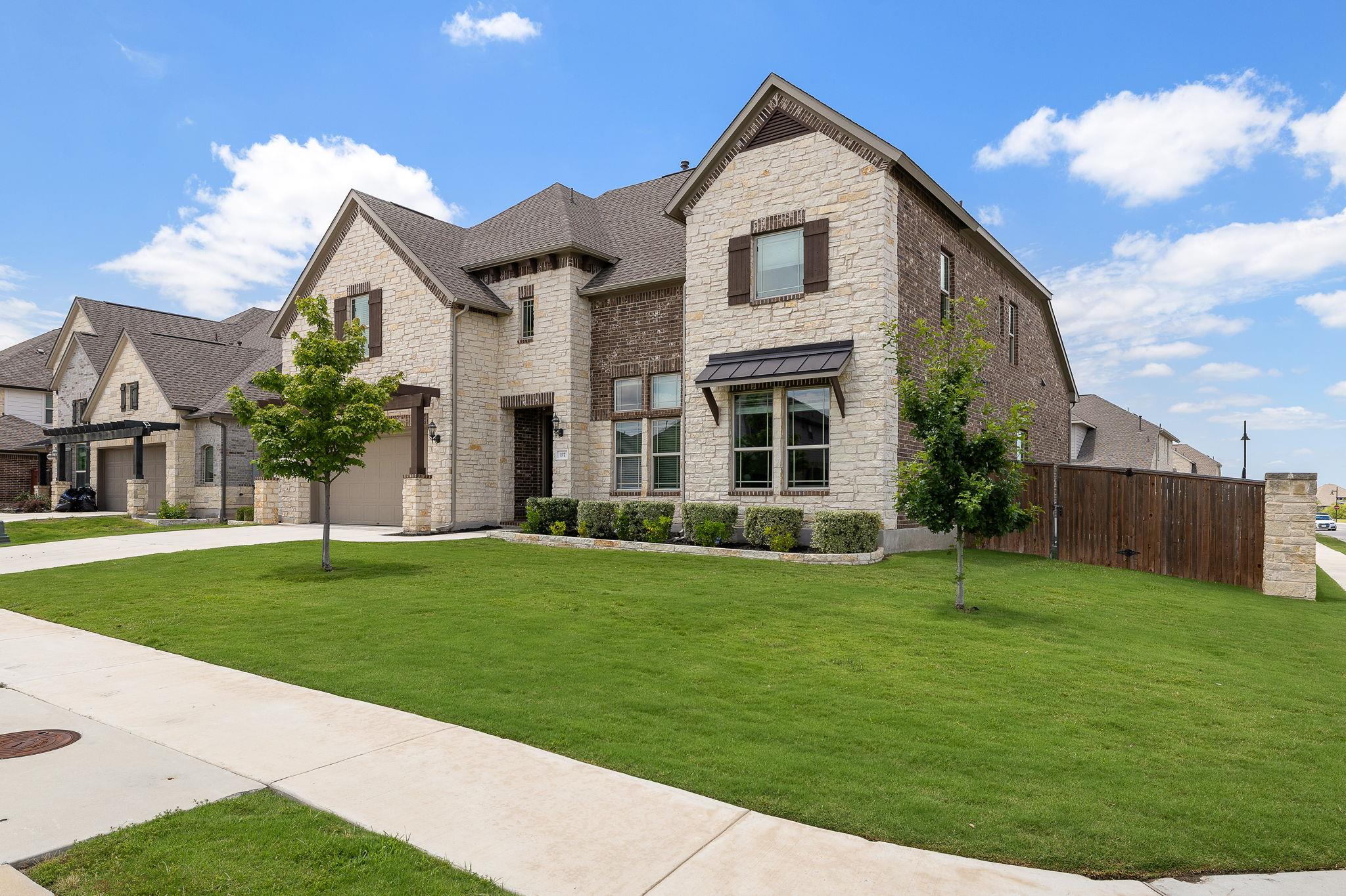 117 Rosa Dr, Liberty Hill, TX 78642
