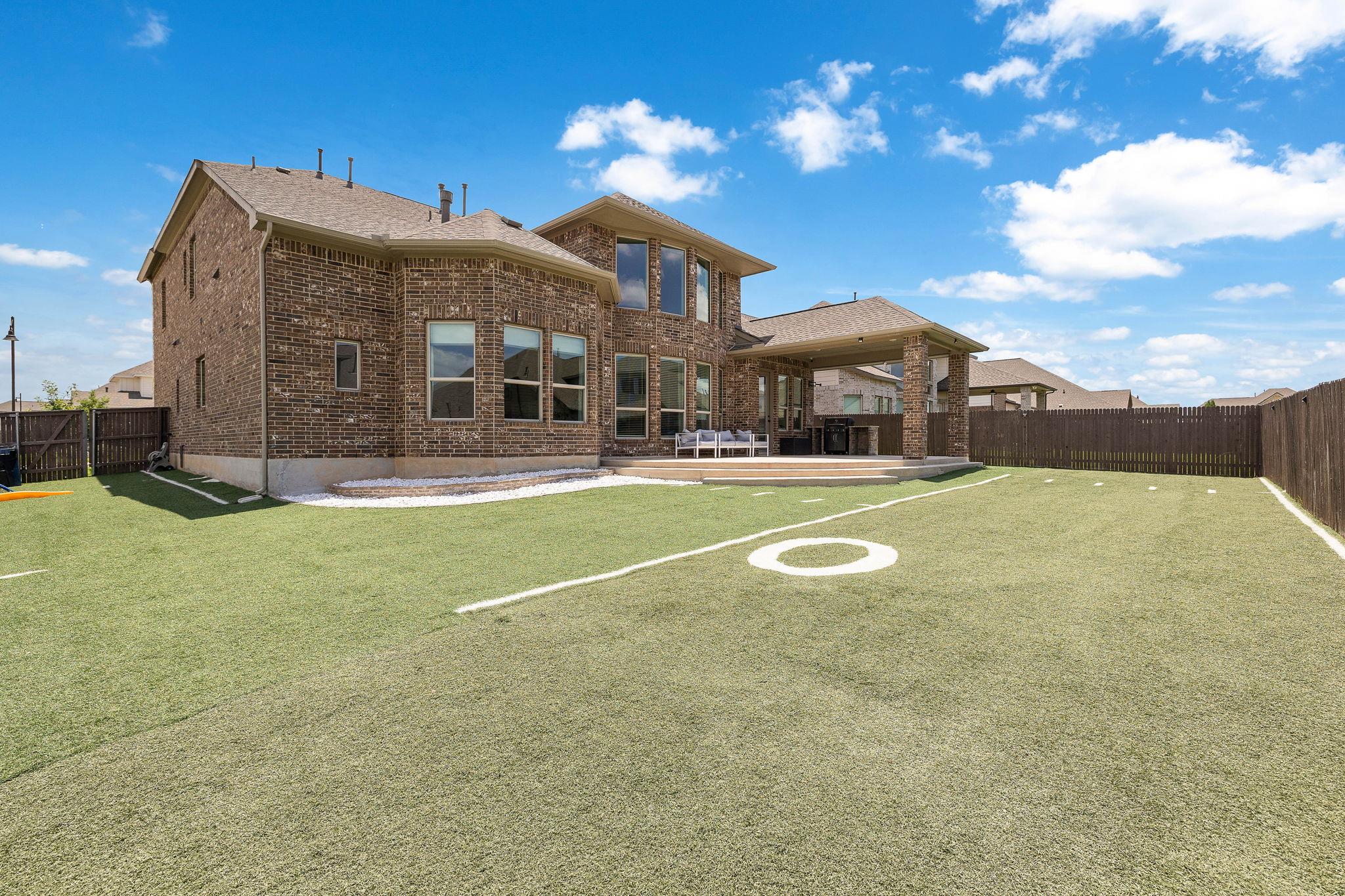 117 Rosa Dr, Liberty Hill, TX 78642