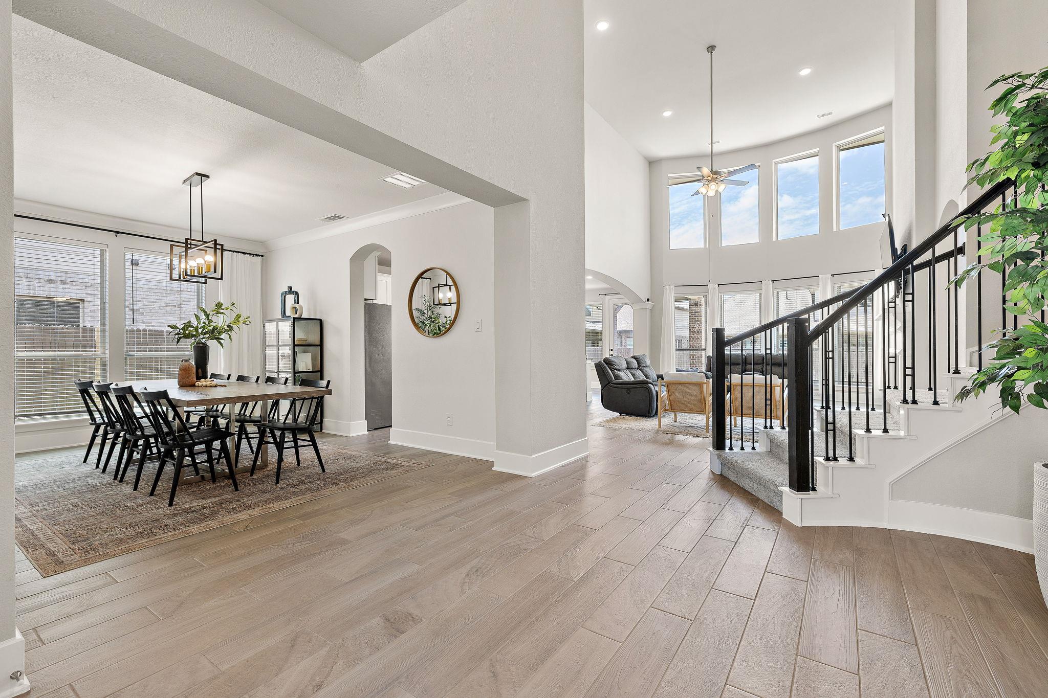 117 Rosa Dr, Liberty Hill, TX 78642