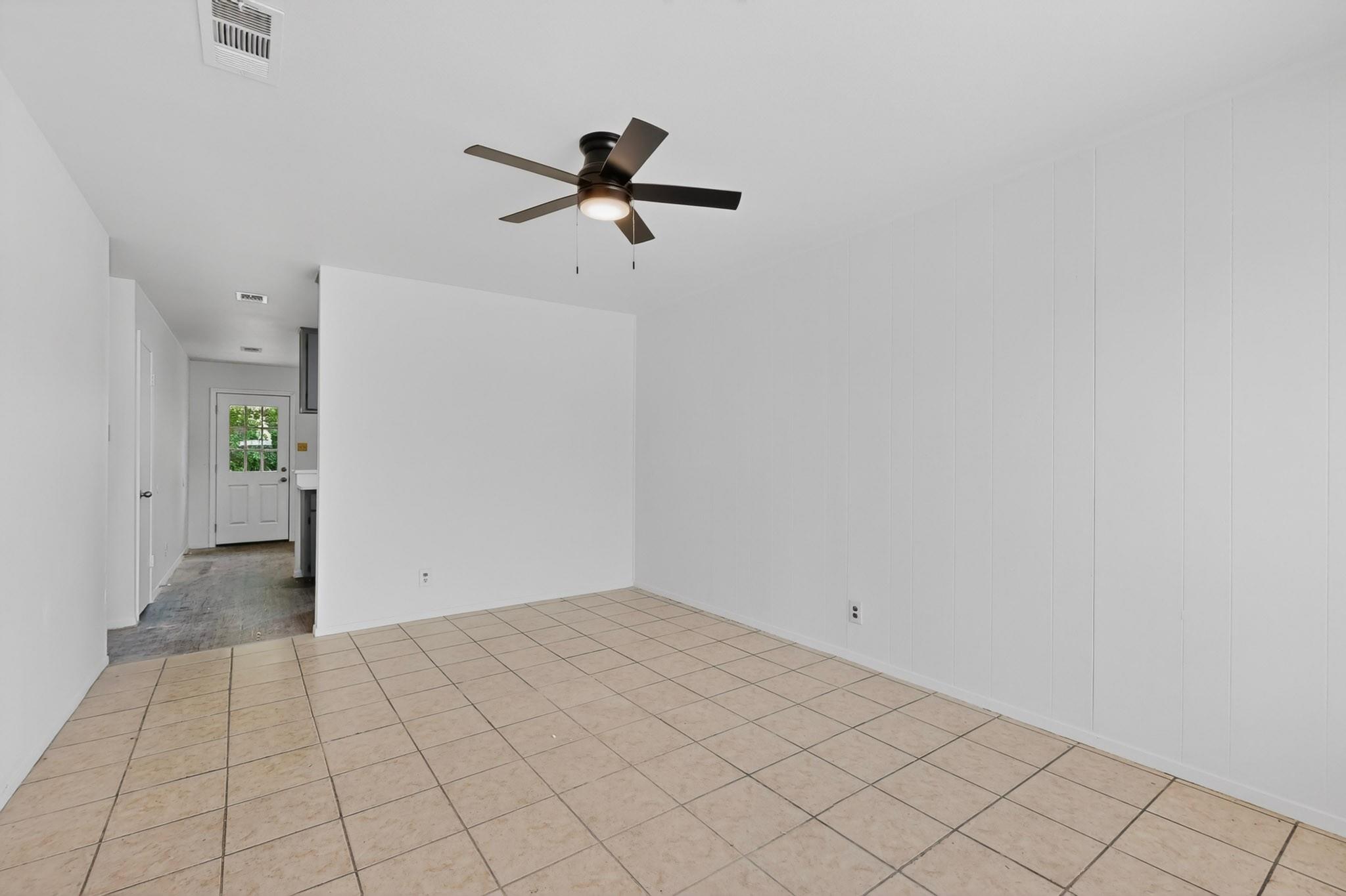 128 Coers Cir, San Marcos, TX 78666