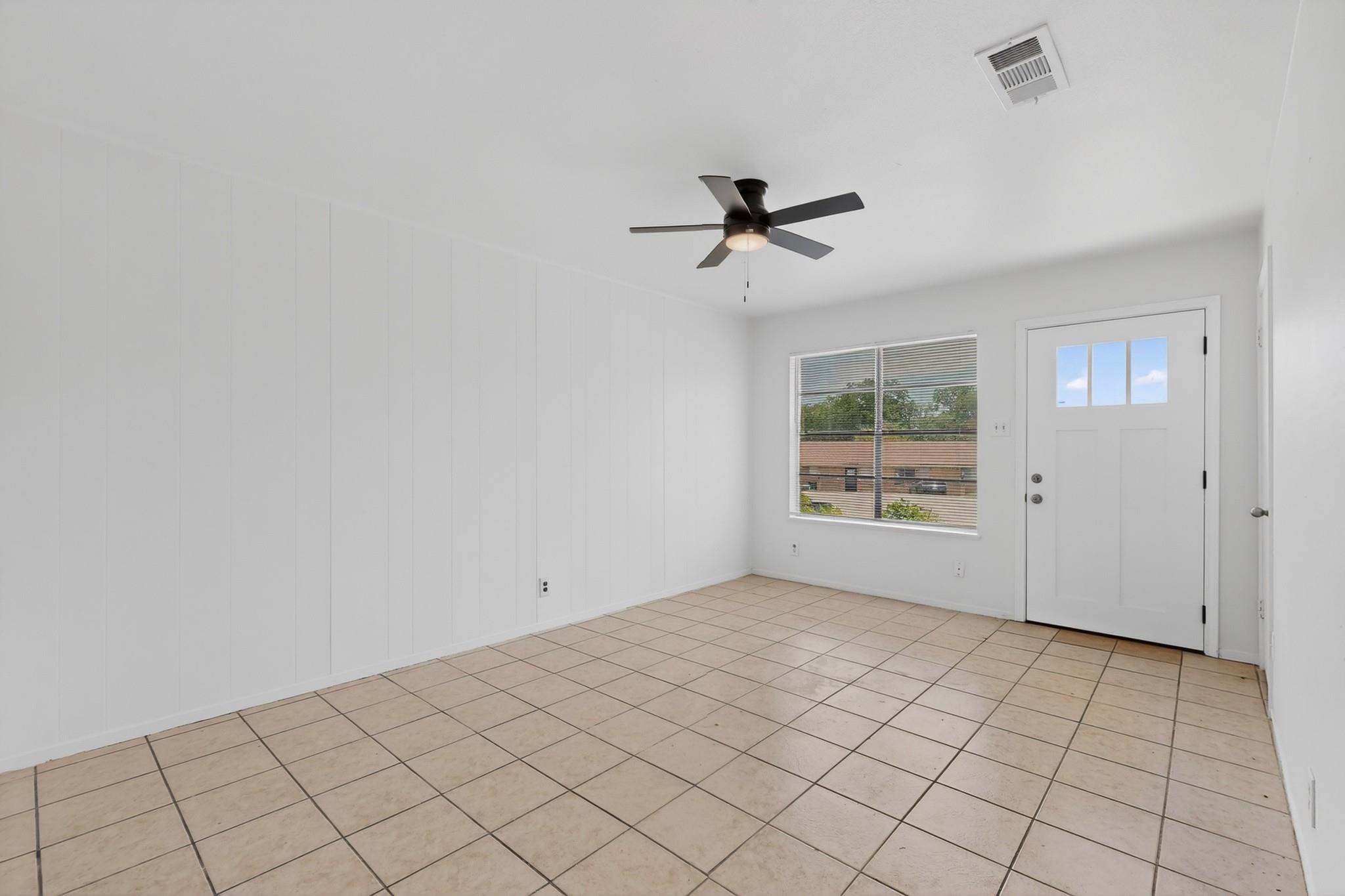 128 Coers Cir, San Marcos, TX 78666