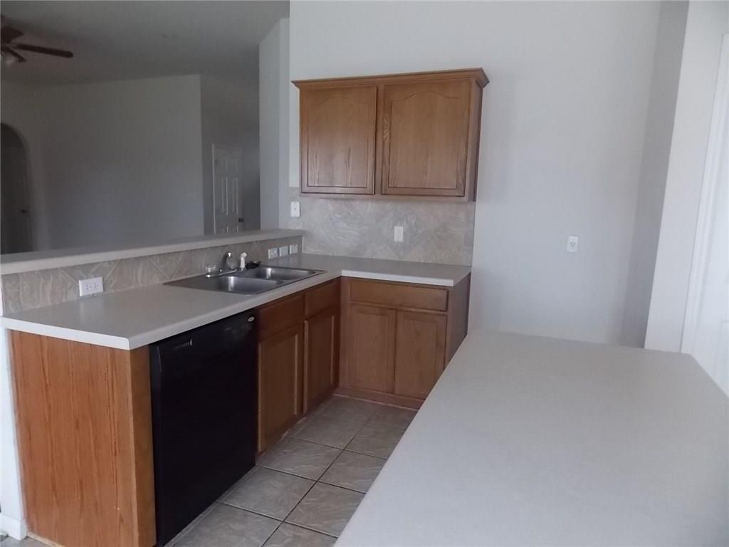 199 Prairie Dawn, Kyle, TX 78640