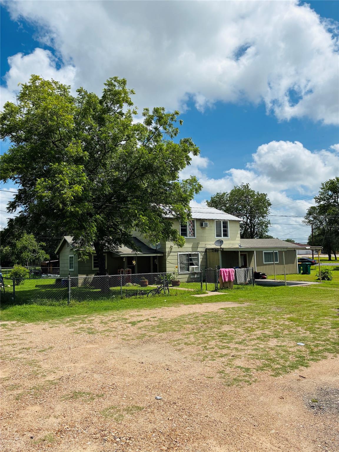 927 & 937 N Franklin St., La Grange, TX 78945