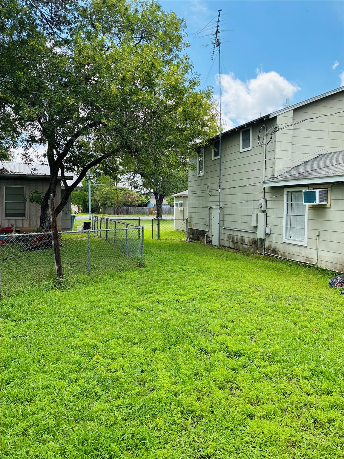 927 & 937 N Franklin St., La Grange, TX 78945