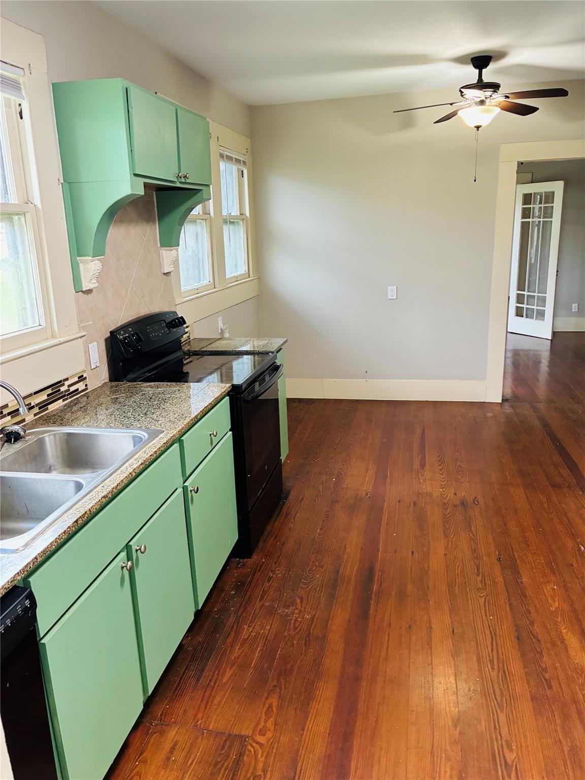 927 & 937 N Franklin St., La Grange, TX 78945