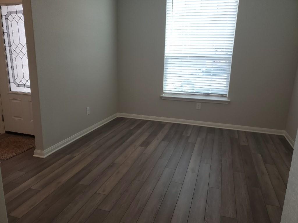 136 Constitution St, Liberty Hill, TX 78642