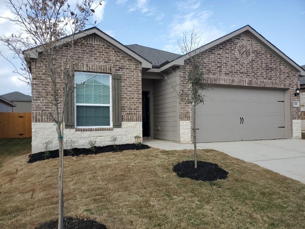 136 Constitution St, Liberty Hill, TX 78642