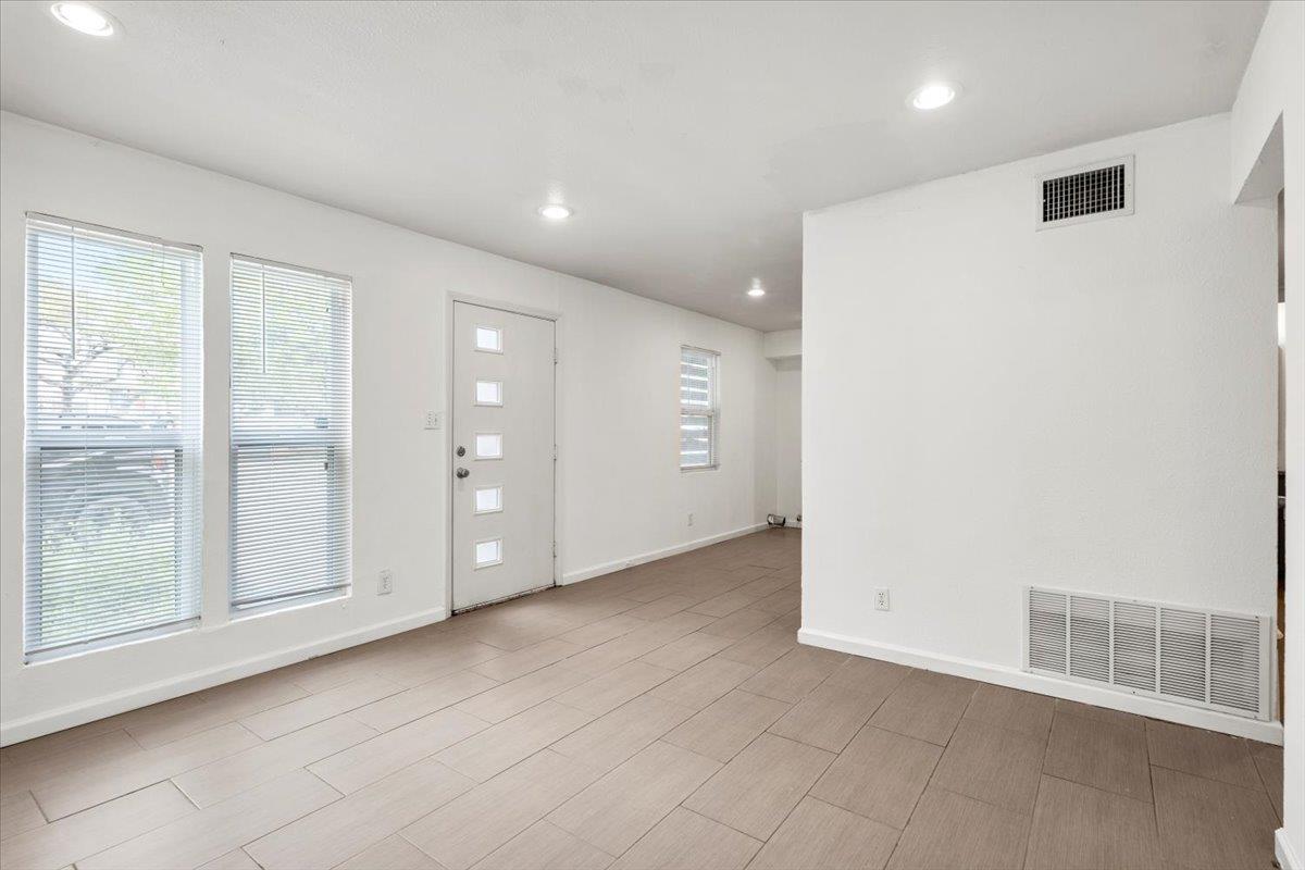 3464 Willowrun Dr # A, Austin, TX 78704