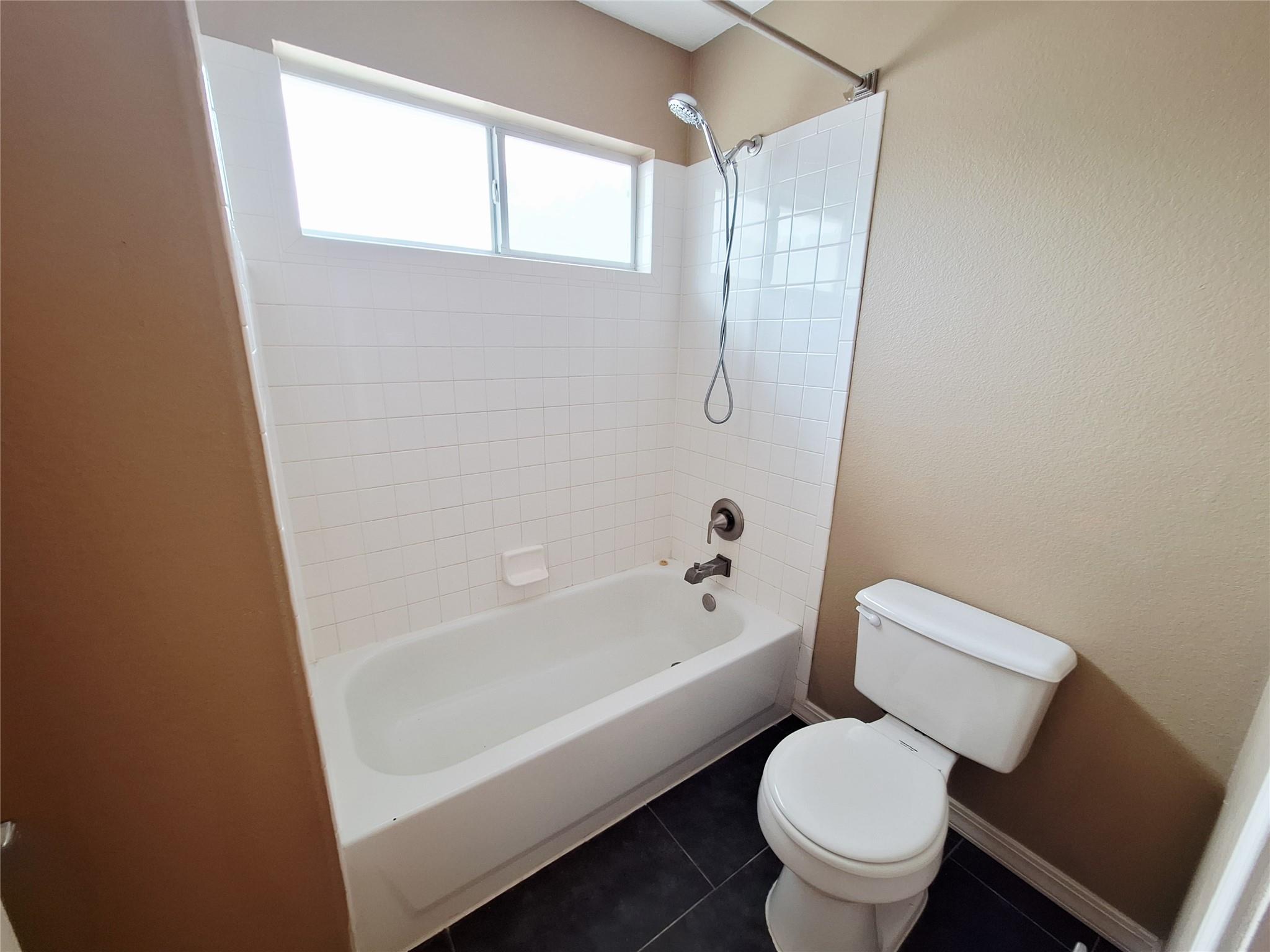 2122 Wheaton Trl, Cedar Park, TX 78613