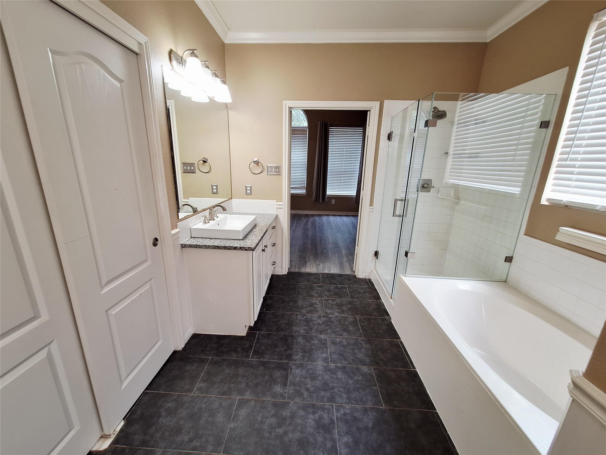 2122 Wheaton Trl, Cedar Park, TX 78613
