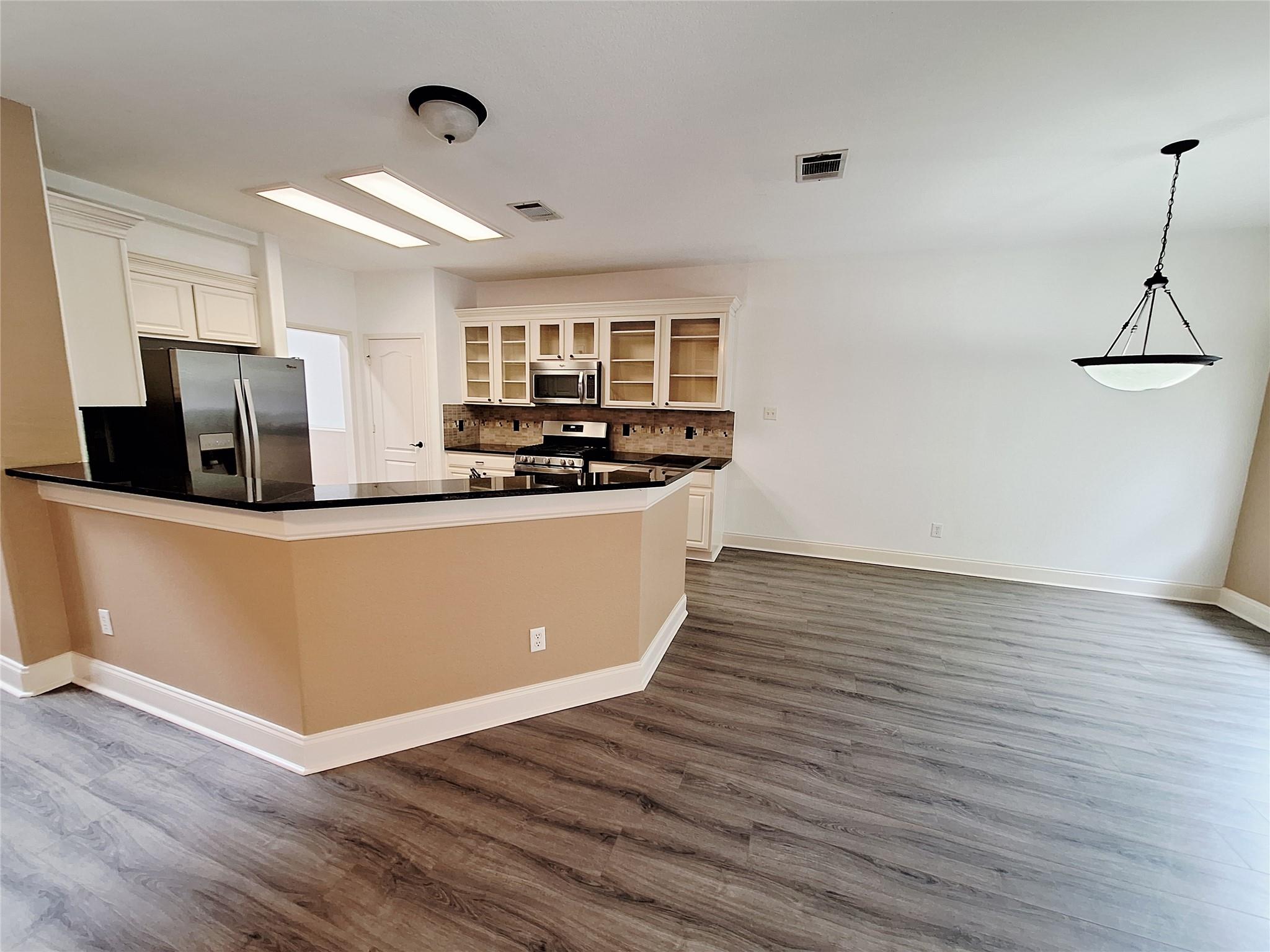 2122 Wheaton Trl, Cedar Park, TX 78613