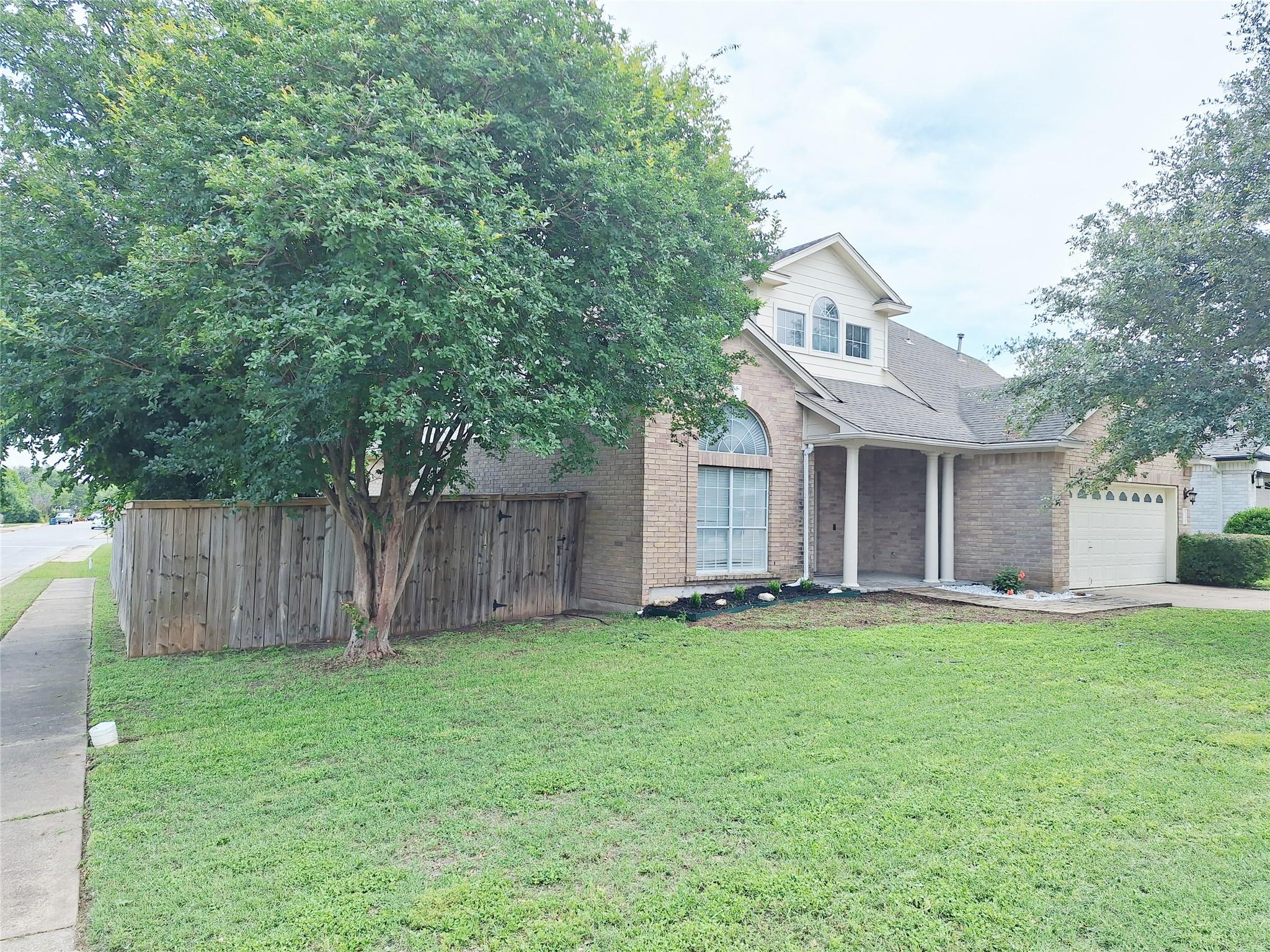 2122 Wheaton Trl, Cedar Park, TX 78613