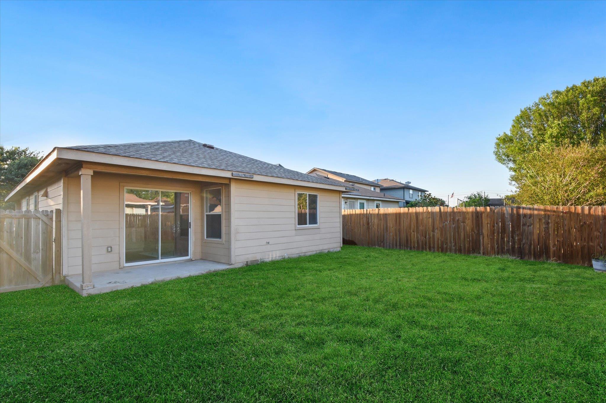 5713 Las Alas Trl, Del Valle, TX 78617