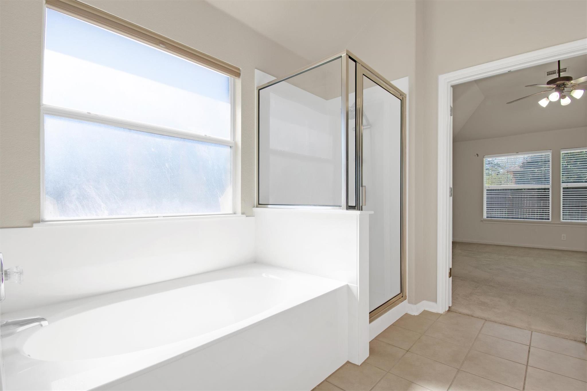 3300 Winding Shore Ln, Pflugerville, TX 78660