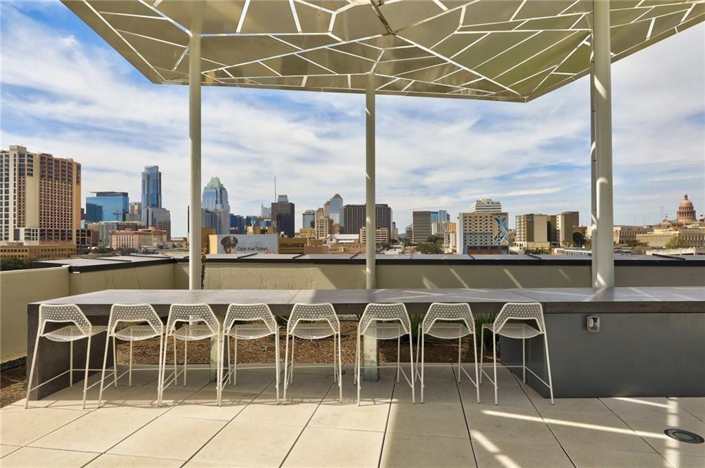800 Embassy Dr # 209, Austin, TX 78702