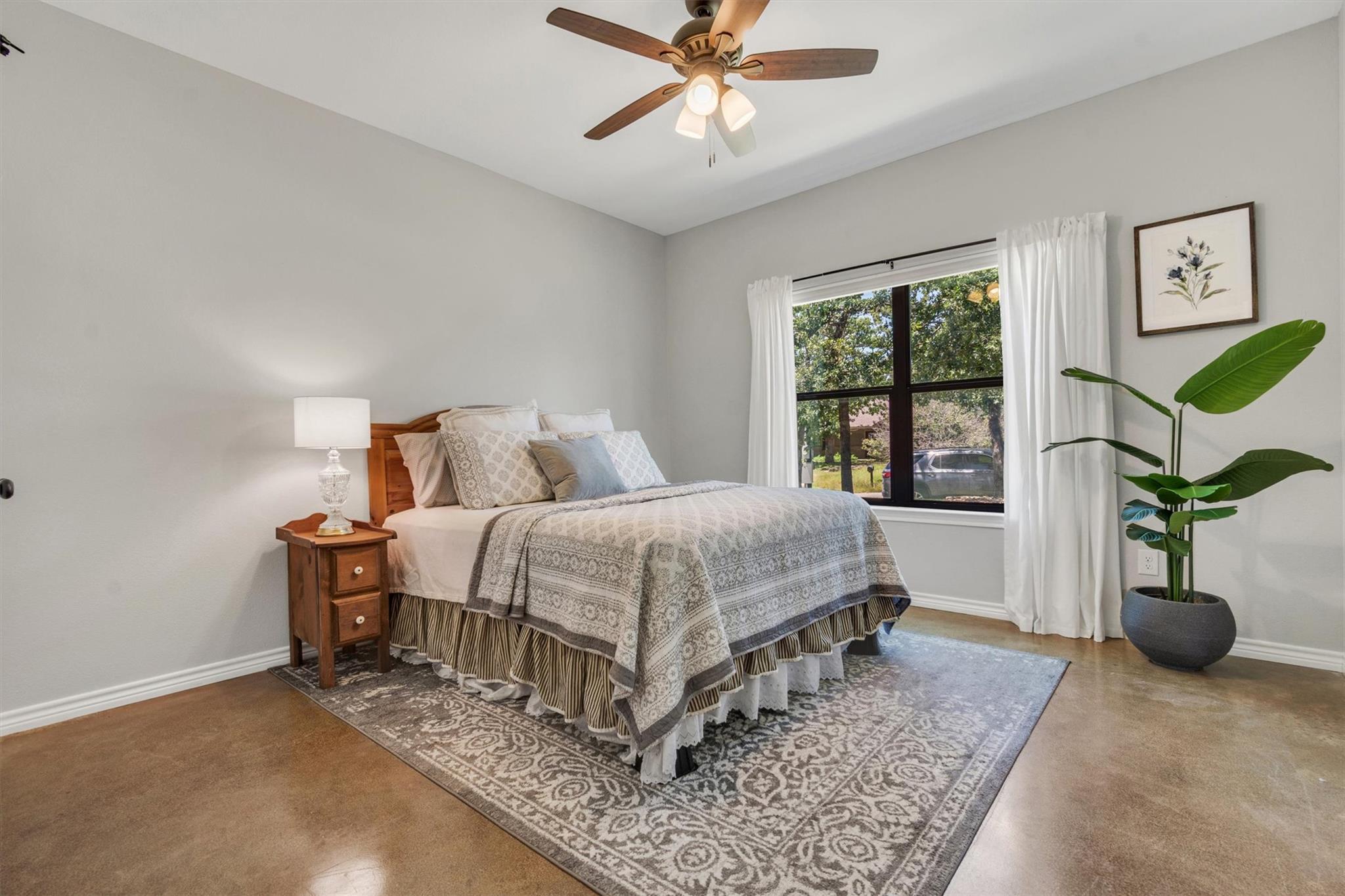 329 Kaanapali Ln, Bastrop, TX 78602