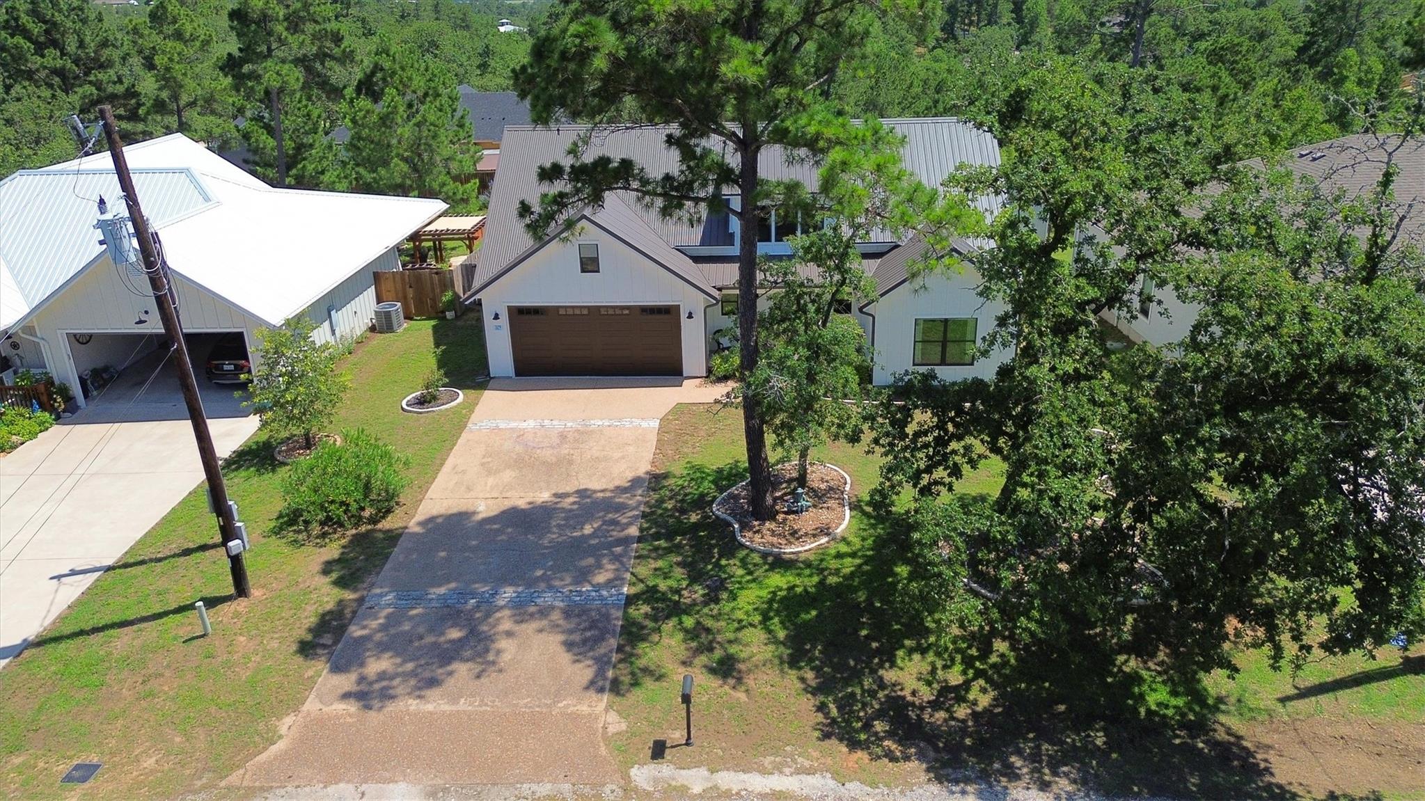 329 Kaanapali Ln, Bastrop, TX 78602
