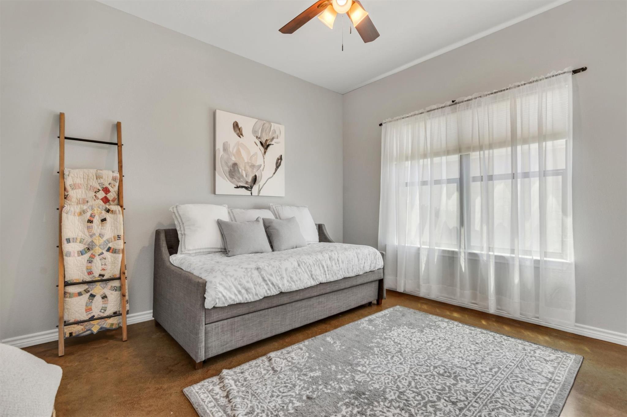 329 Kaanapali Ln, Bastrop, TX 78602