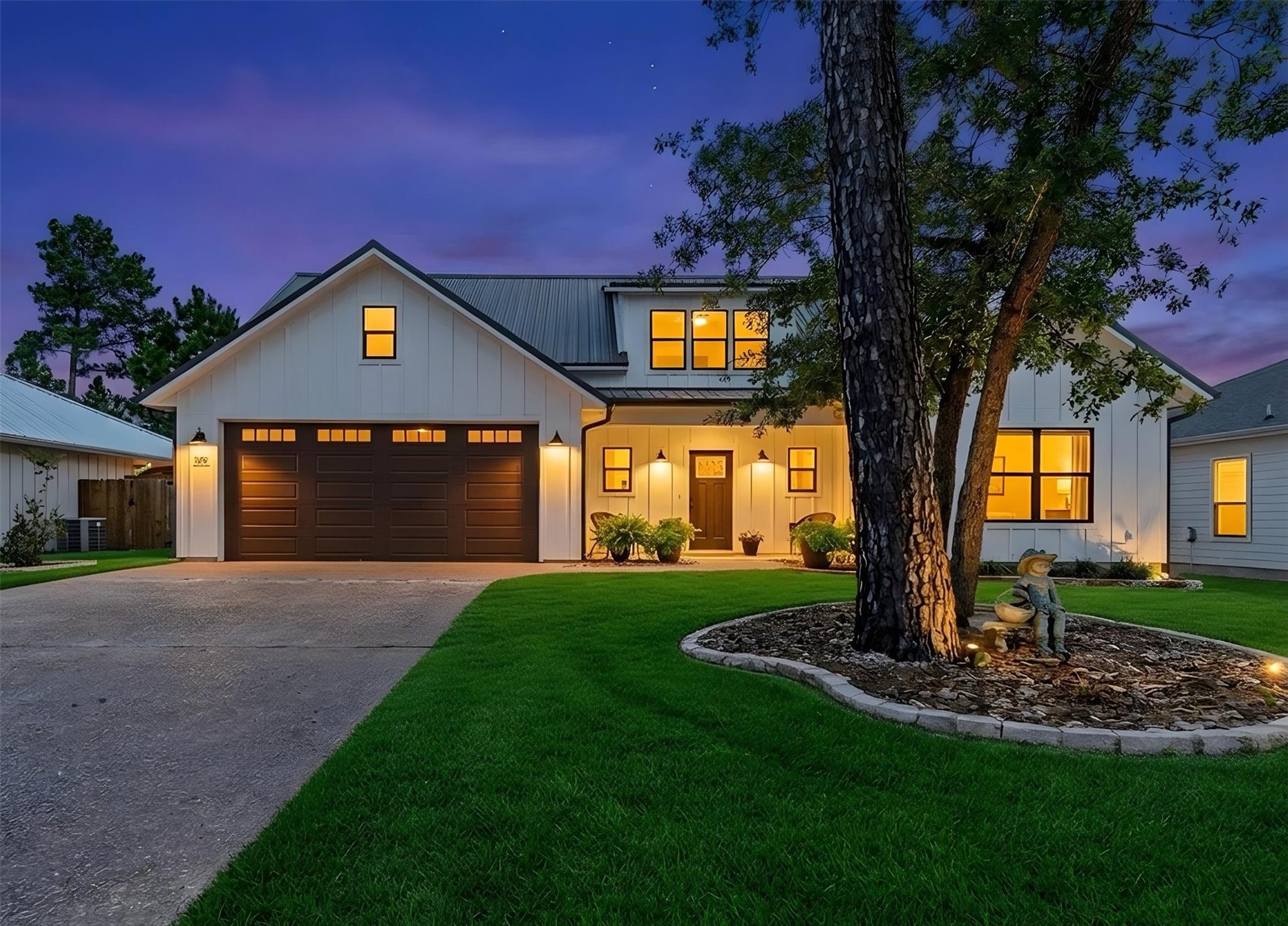 329 Kaanapali Ln, Bastrop, TX 78602