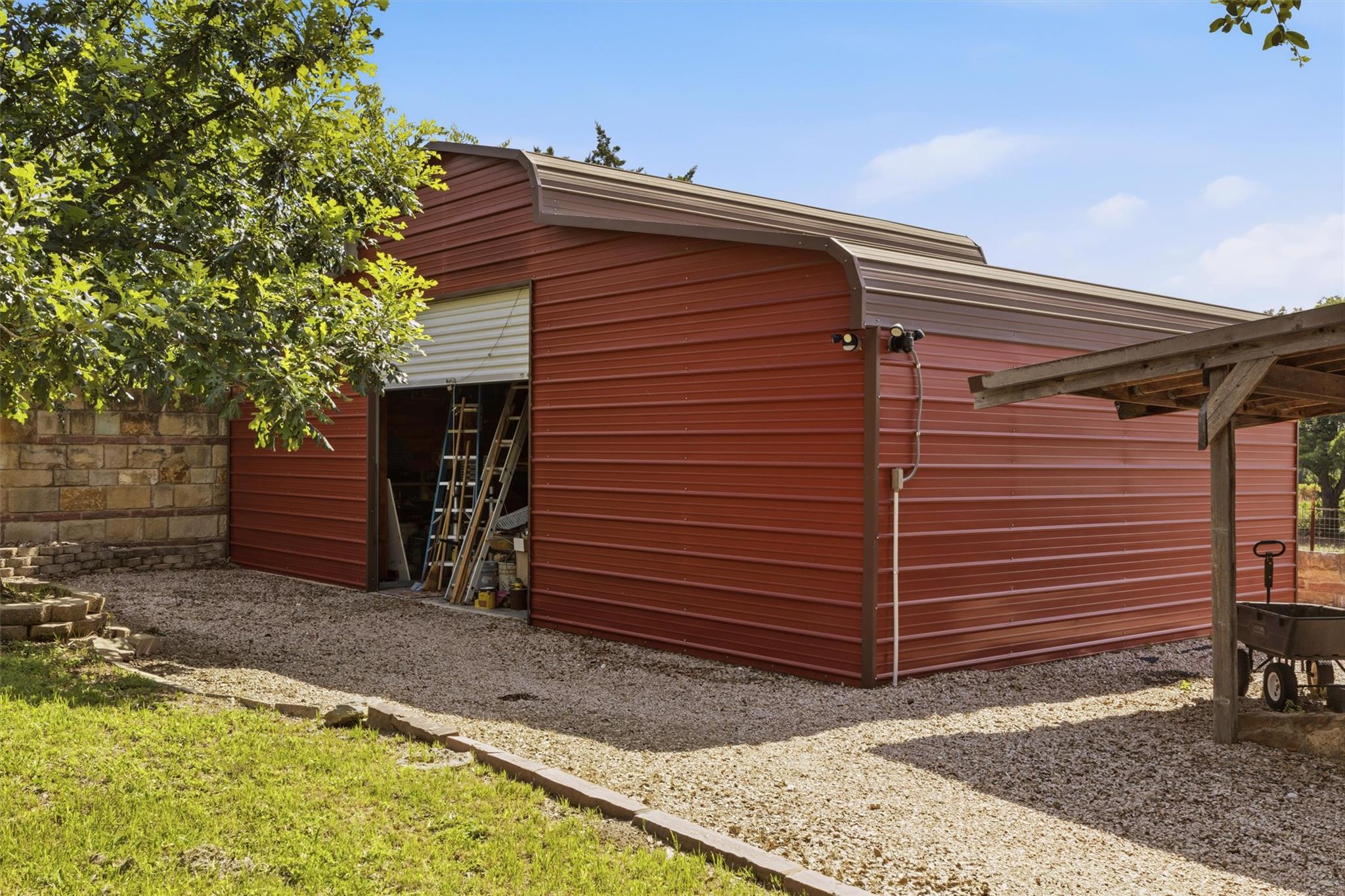 4366 Royal St, Salado, TX 76571