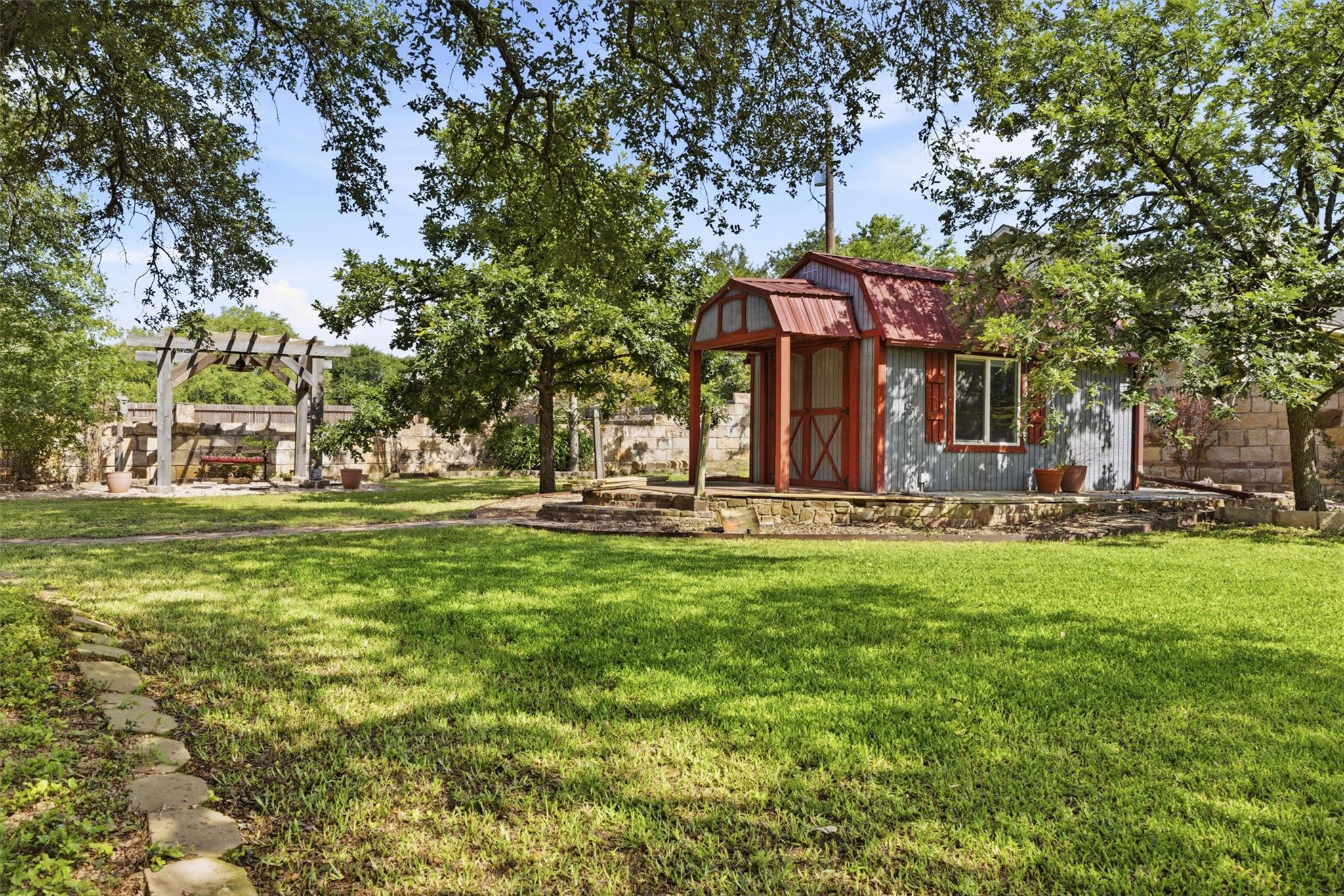 4366 Royal St, Salado, TX 76571