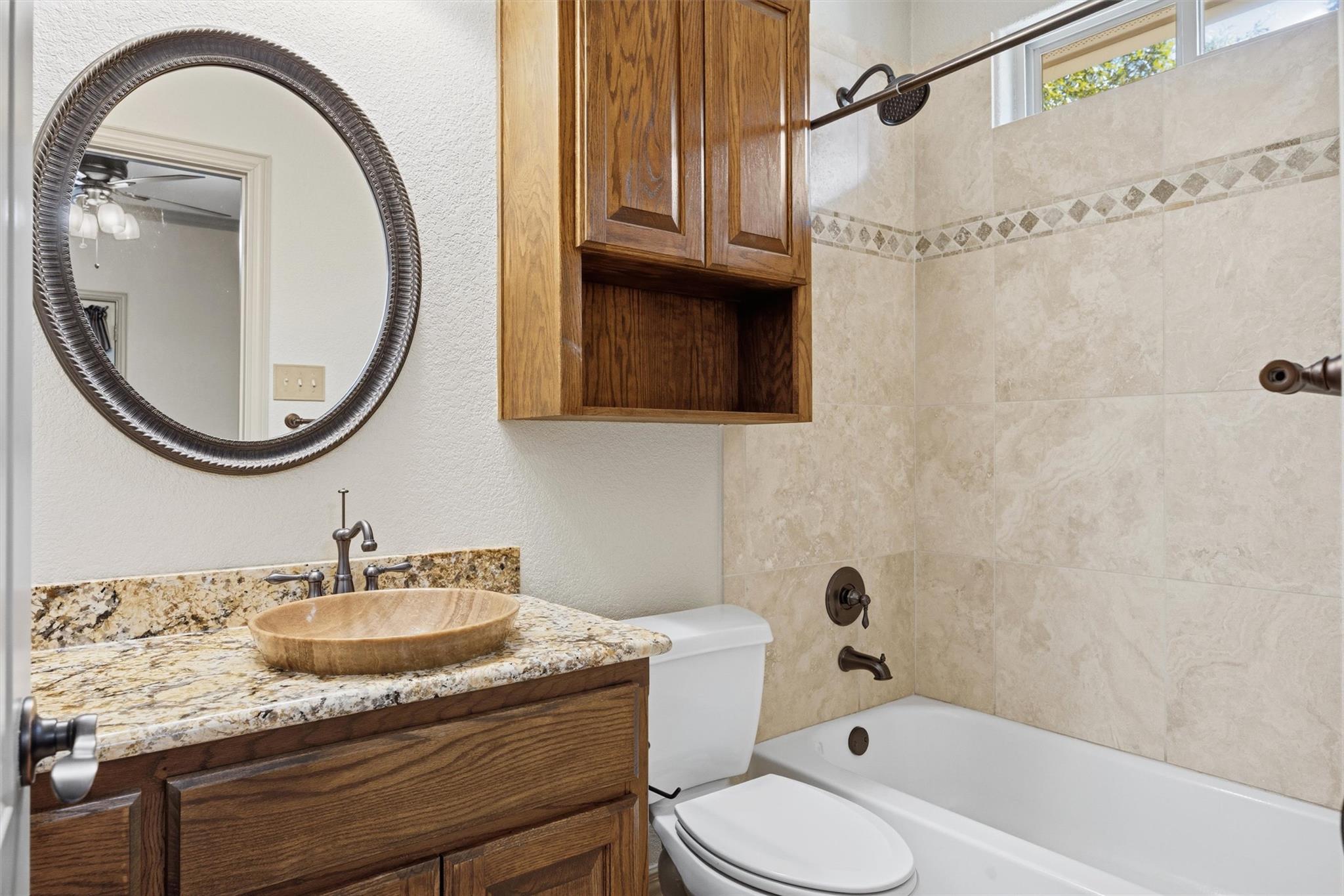 4366 Royal St, Salado, TX 76571