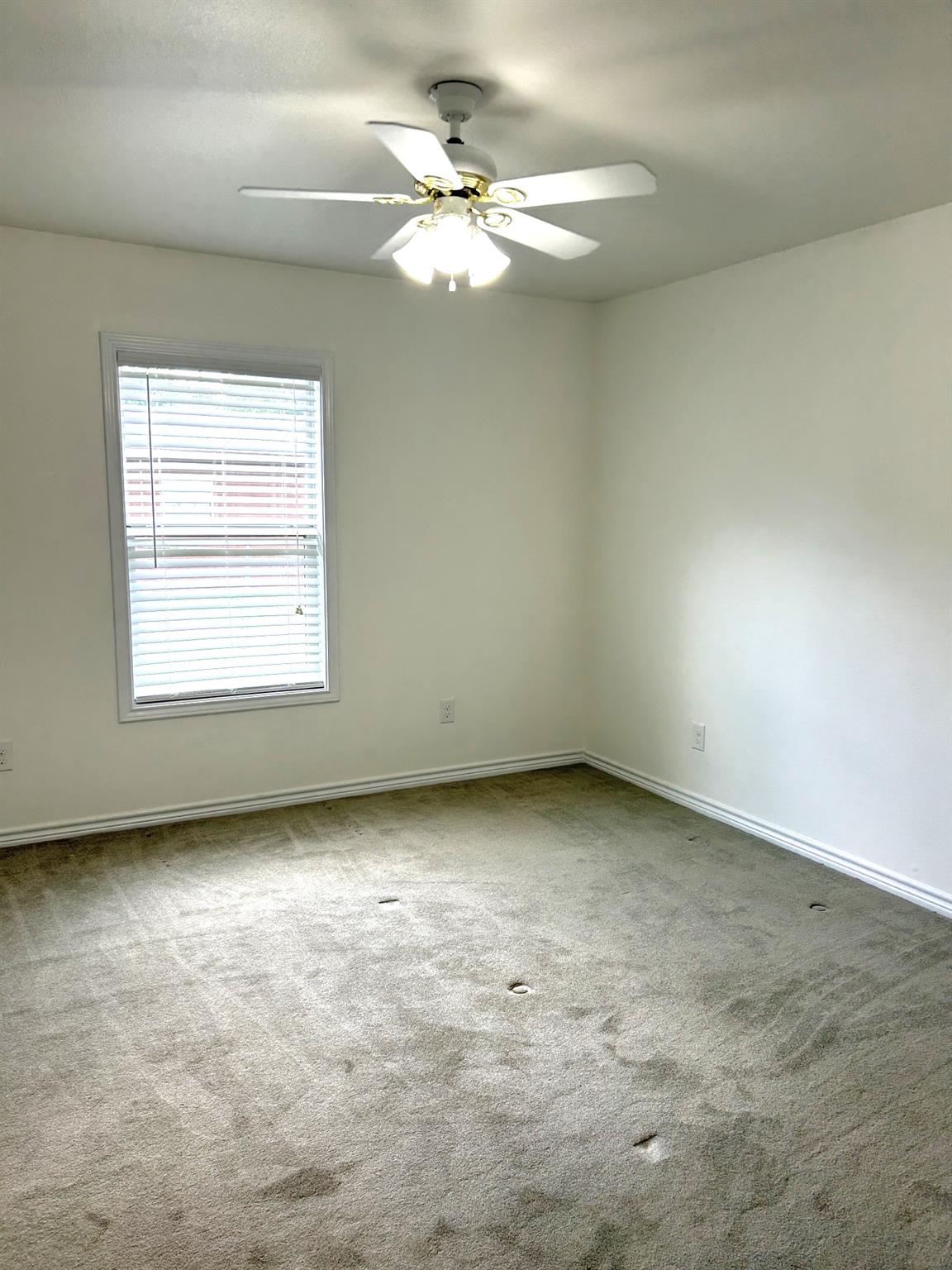 1207 Ash Dr, Marble Falls, TX 78654