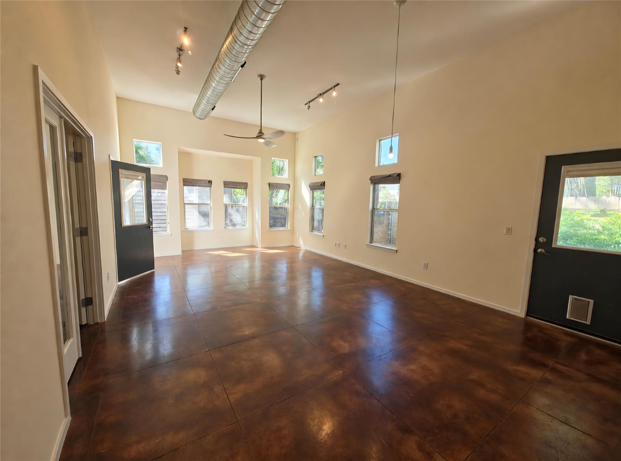 3806 Menchaca Rd # C, Austin, TX 78704