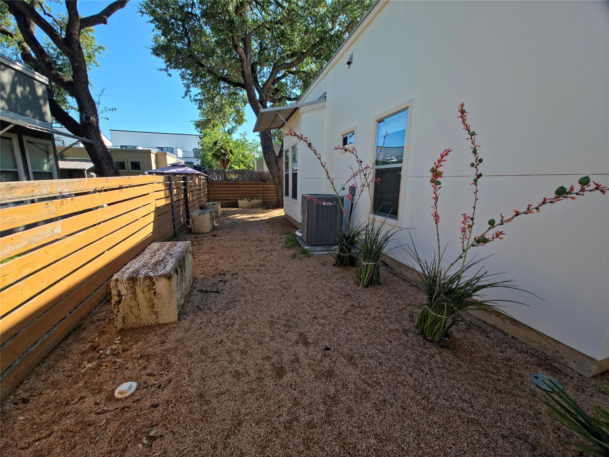3806 Menchaca Rd # C, Austin, TX 78704