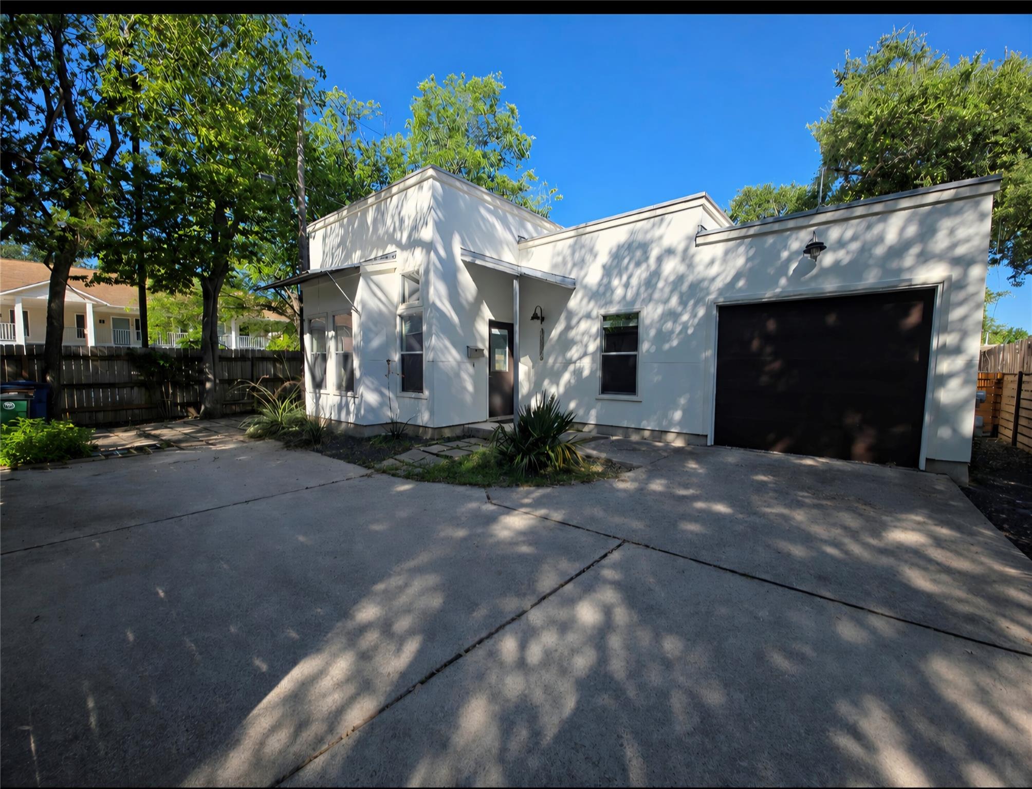 3806 Menchaca Rd # C, Austin, TX 78704