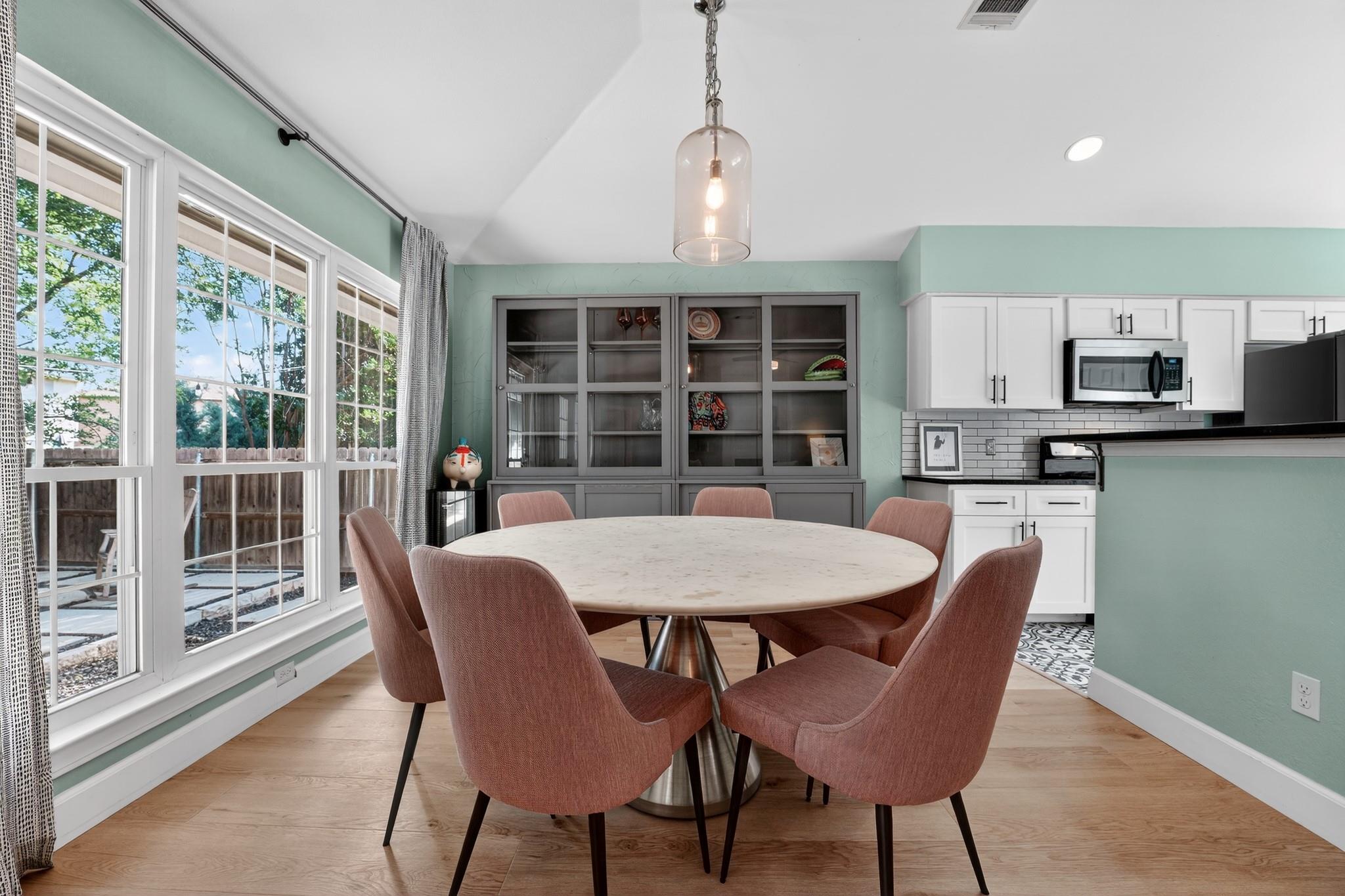 1811 Old Mill Rd, Cedar Park, TX 78613