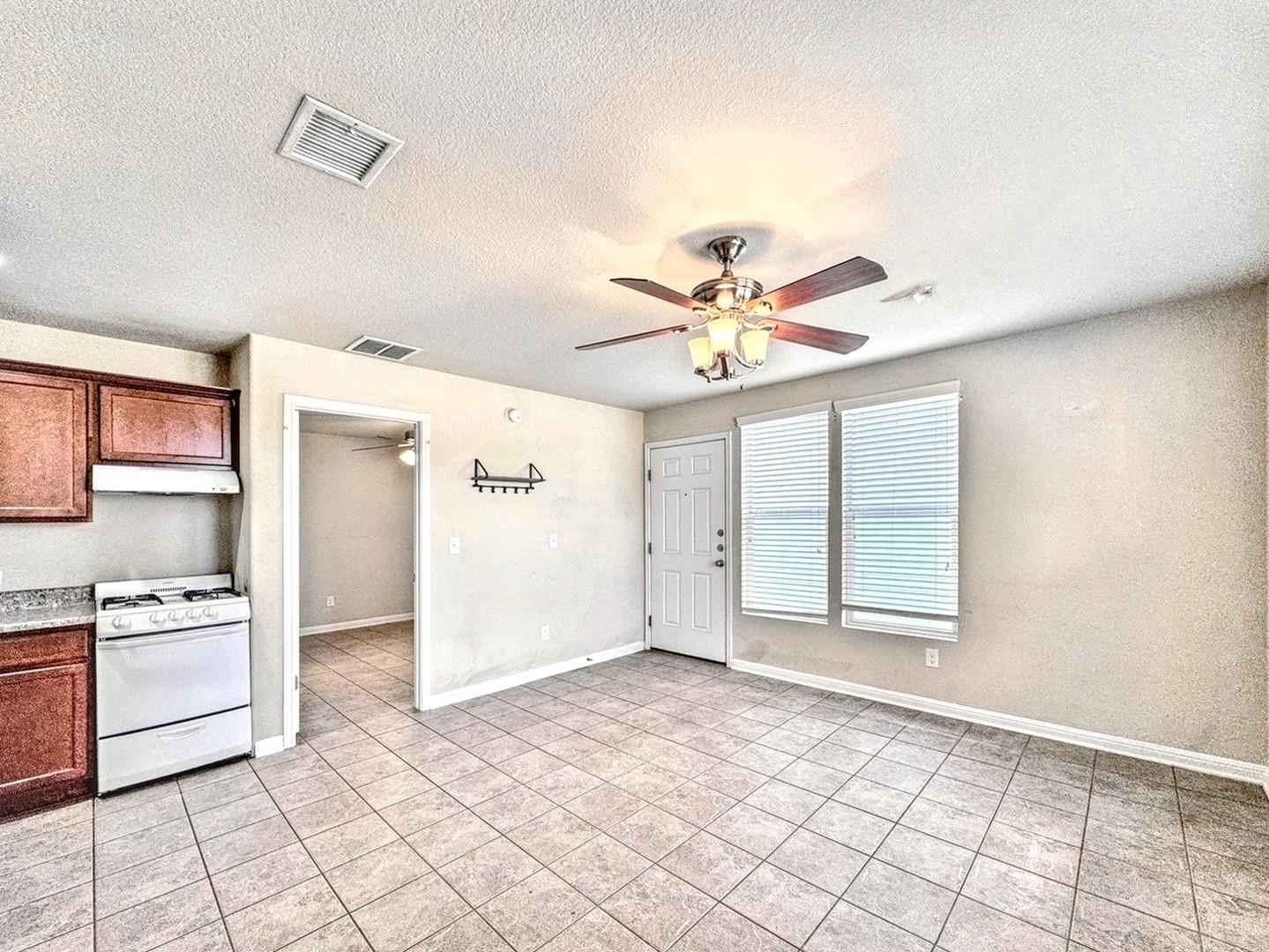 338 Trestle Tree, San Marcos, TX 78666